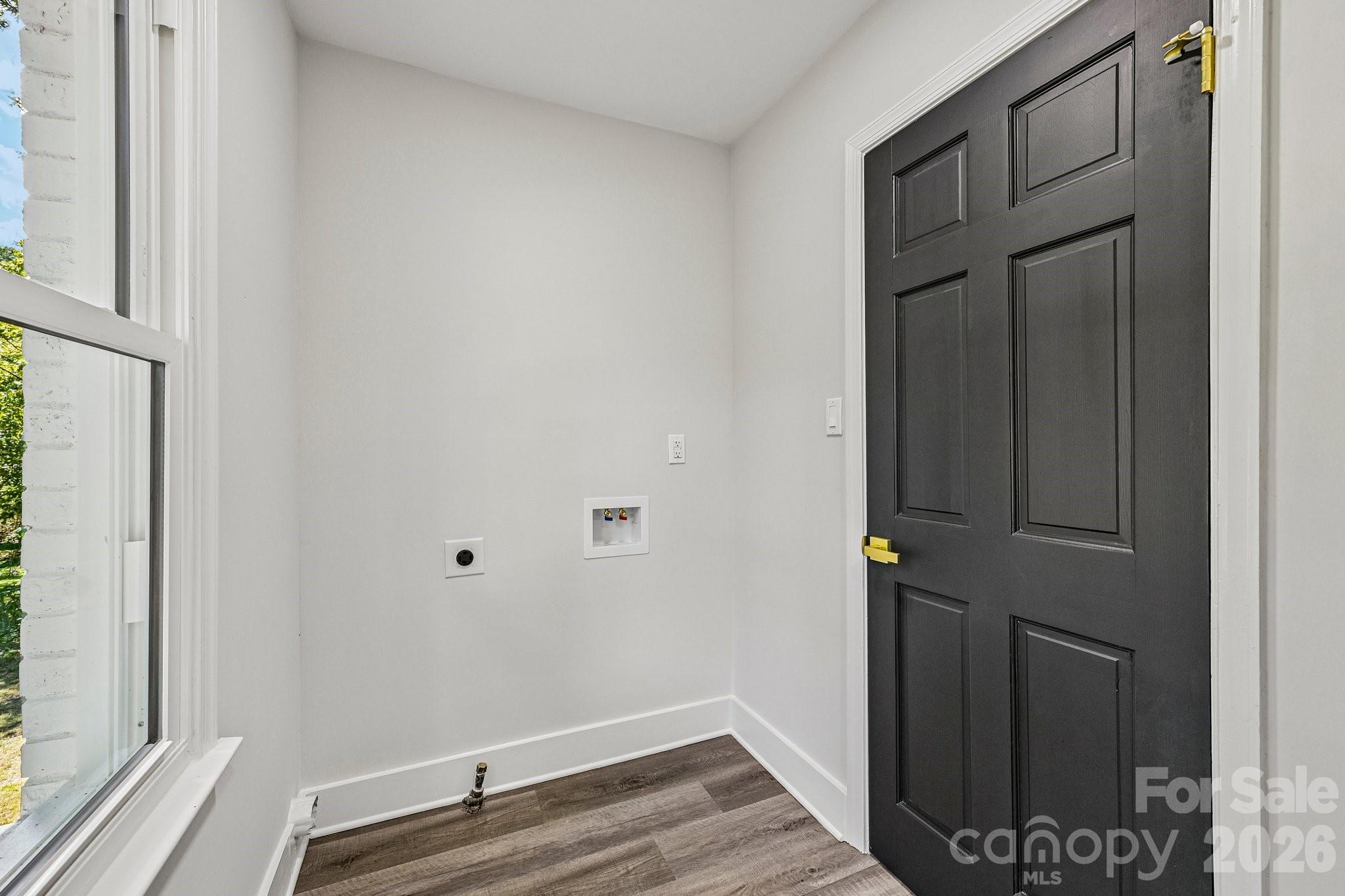 4908 Zephyr Lane — Charlotte