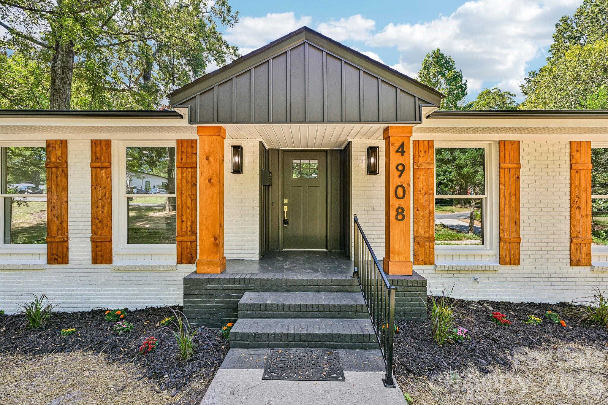 4908 Zephyr Lane — Charlotte