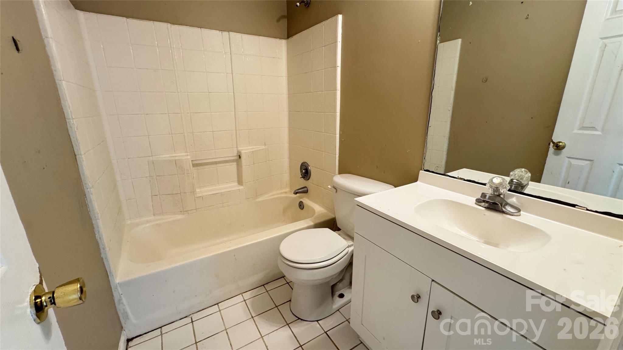 10121 Brawley Lane — Charlotte