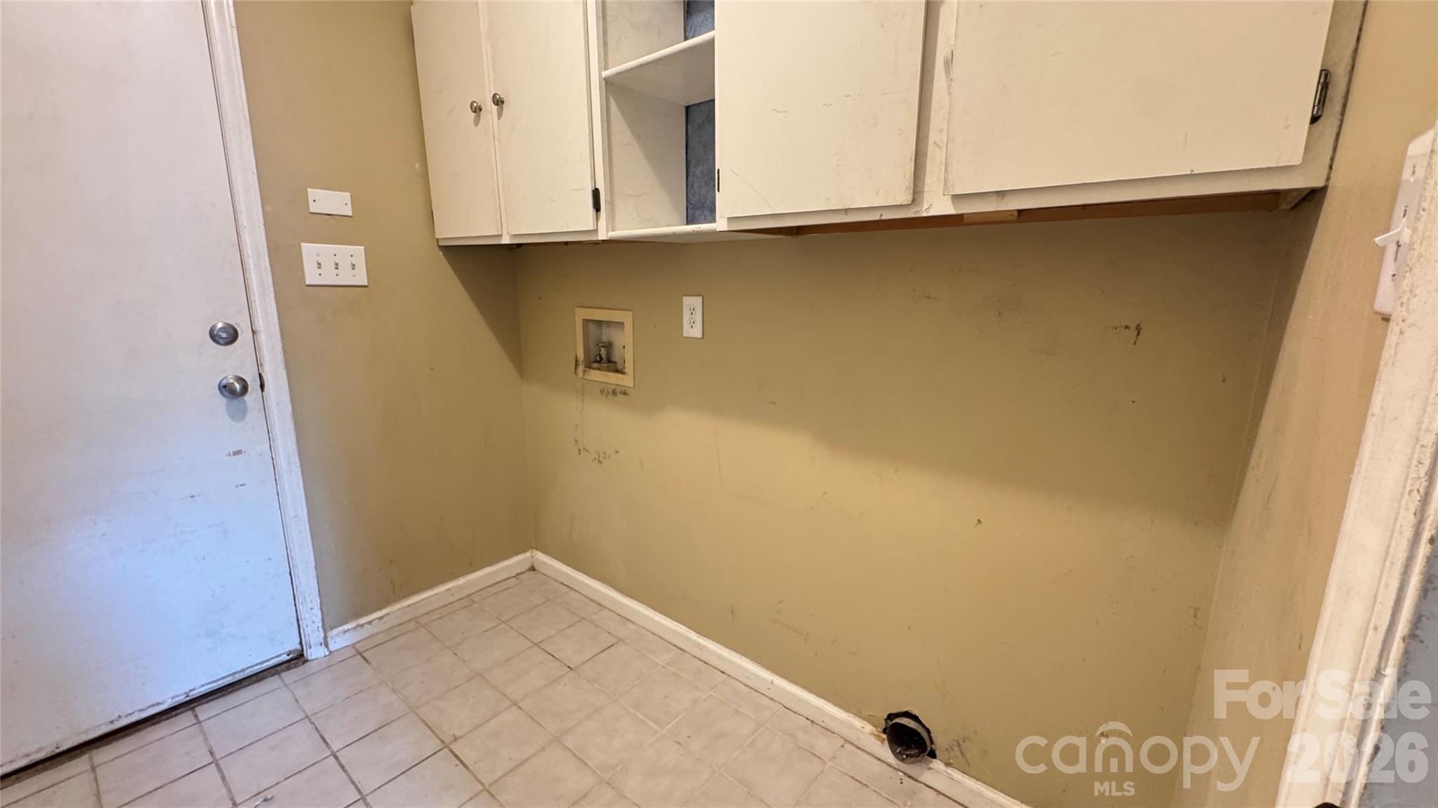 10121 Brawley Lane — Charlotte