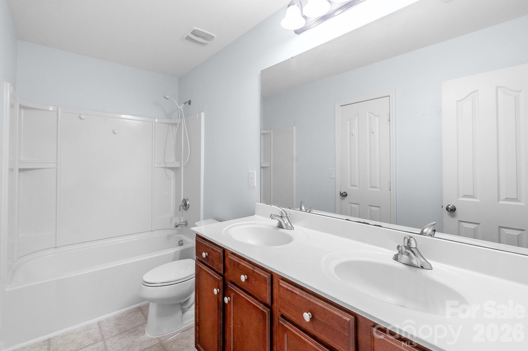 4921 William Caldwell Avenue — Charlotte