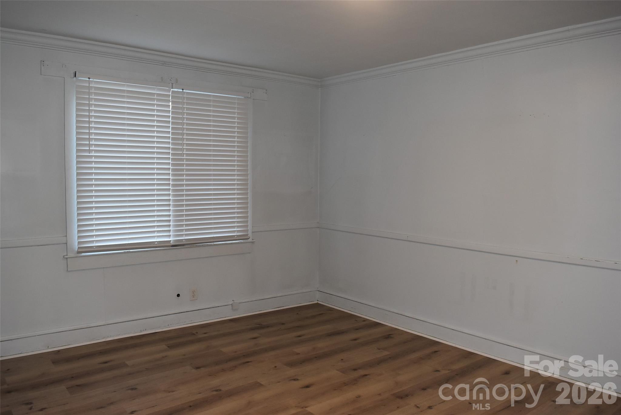 301 Highland Street — Mount Holly