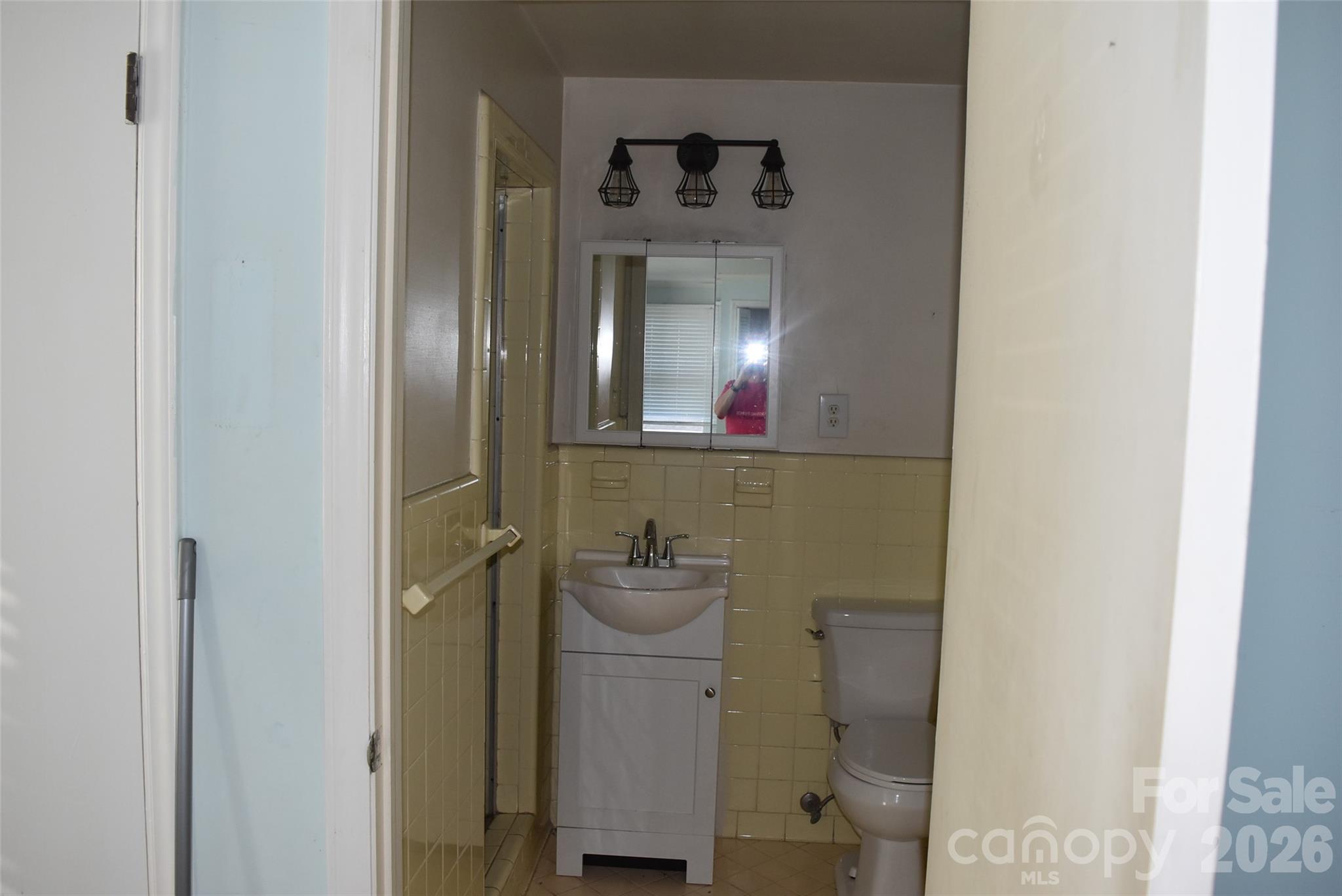 301 Highland Street — Mount Holly