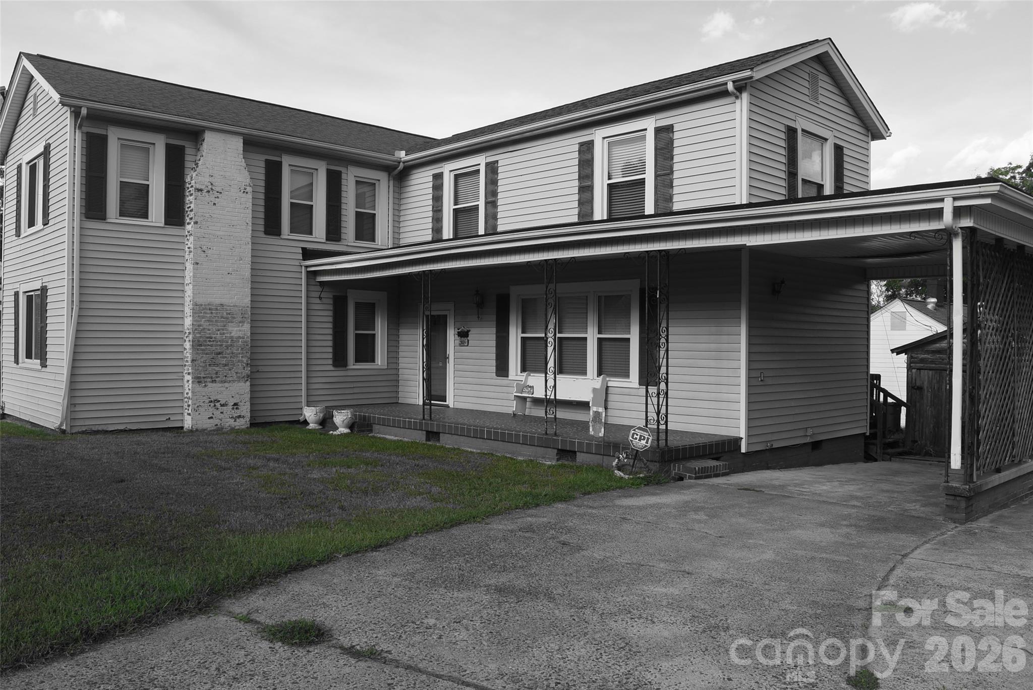 301 Highland Street — Mount Holly