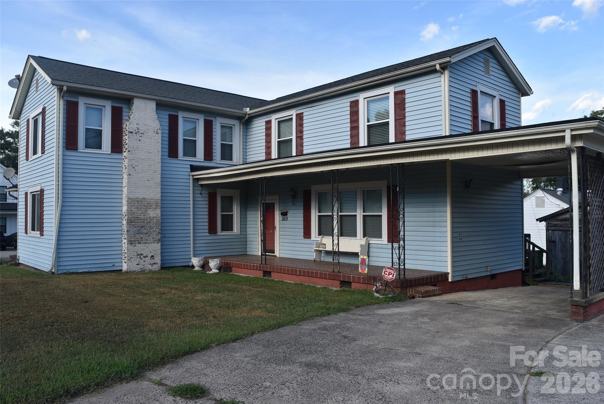 301 Highland Street — Mount Holly