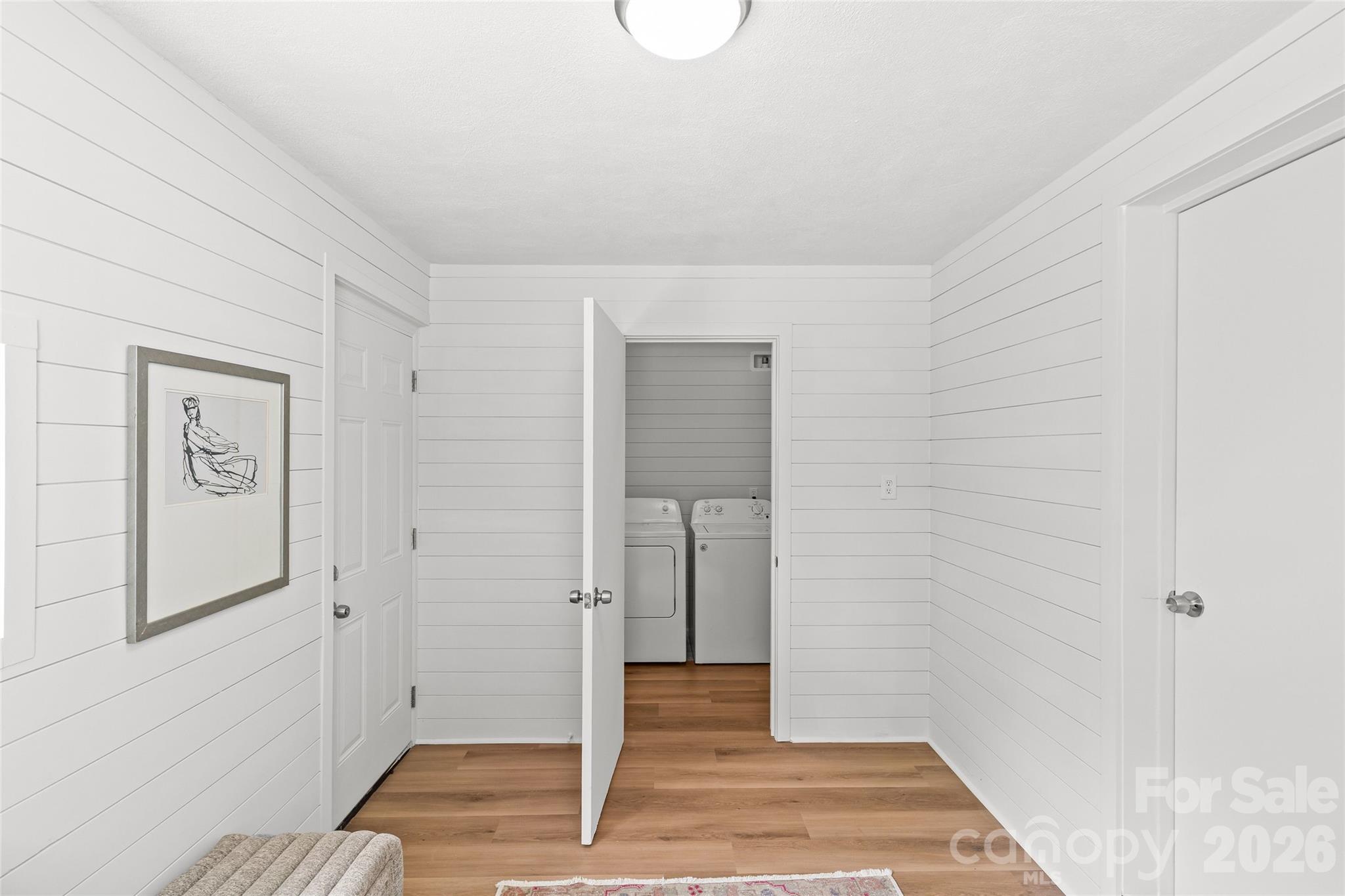 1915 Birchcrest Drive — Charlotte