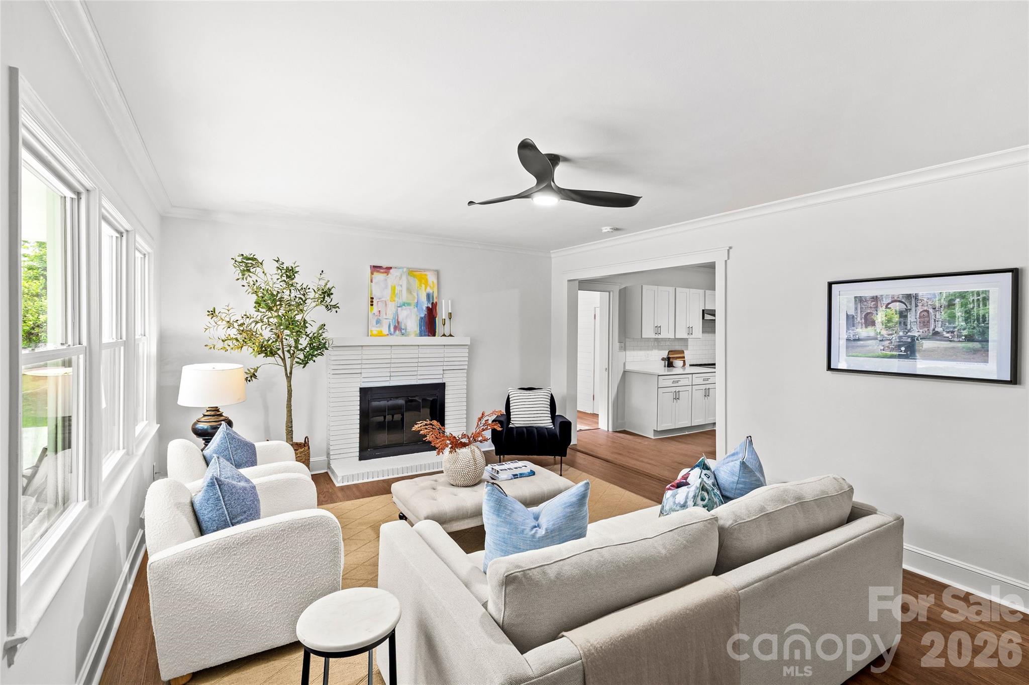 1915 Birchcrest Drive — Charlotte