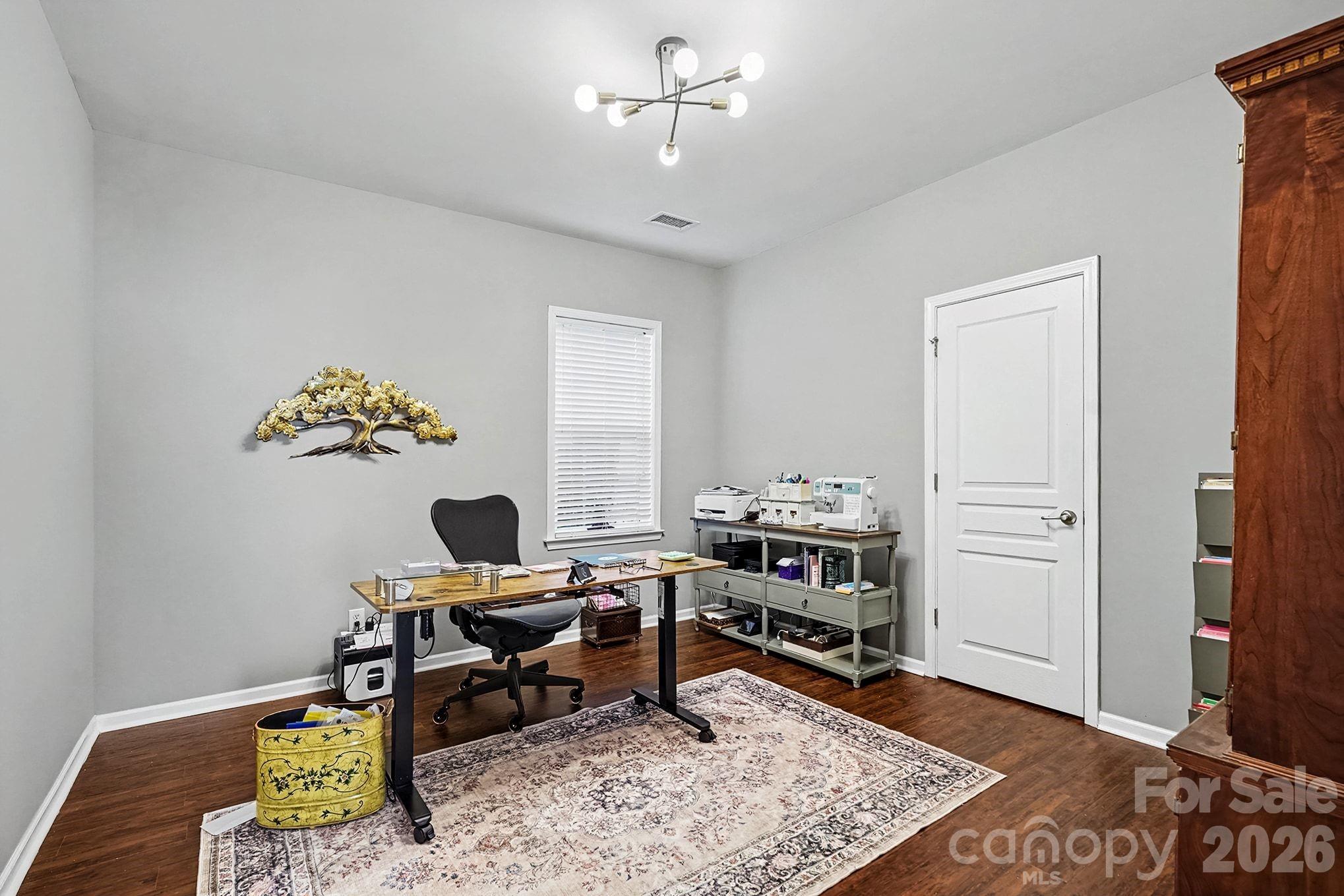 7024 Saranac Lane — Charlotte