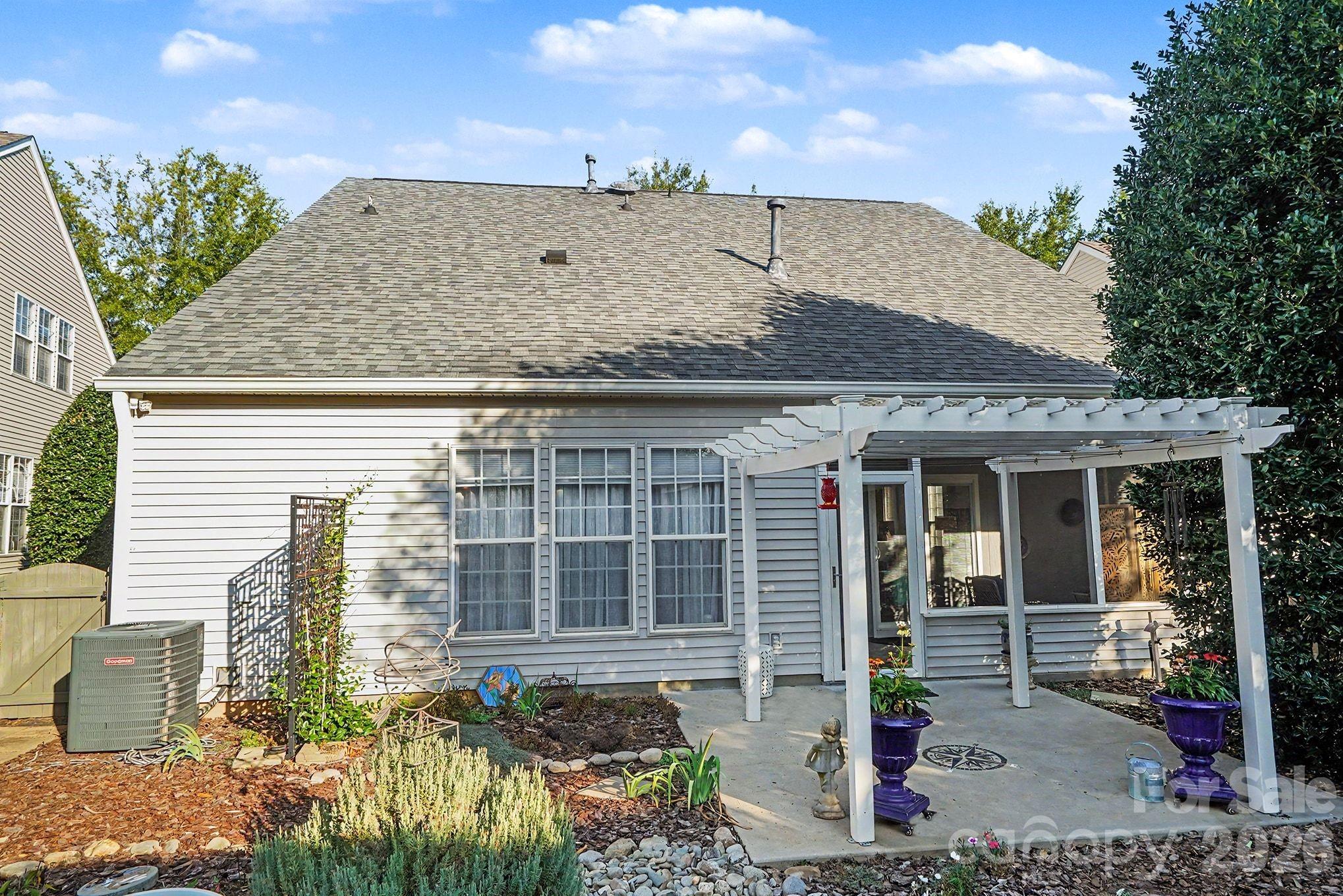 7024 Saranac Lane — Charlotte