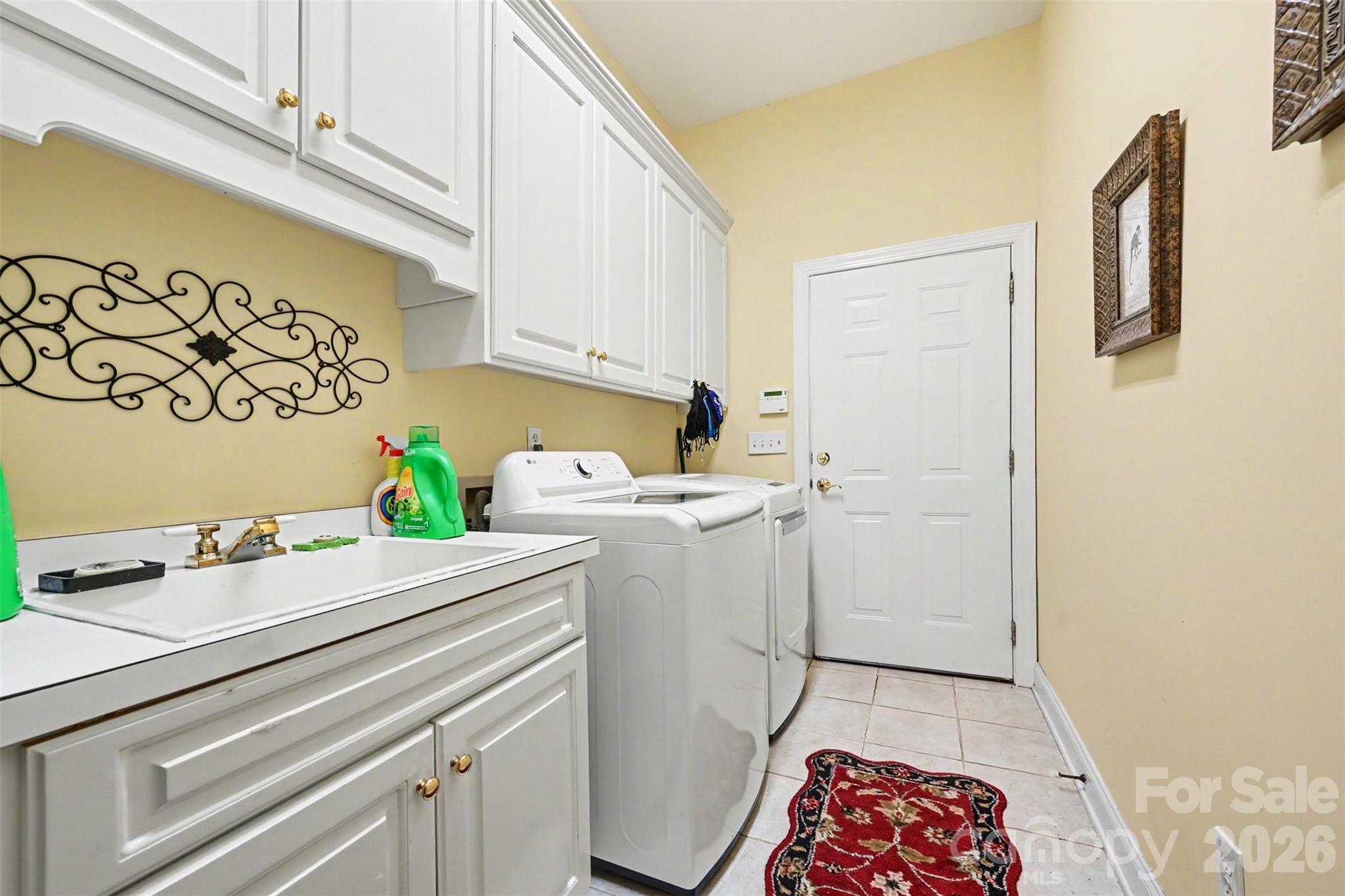 1244 Kennett Avenue — Gastonia
