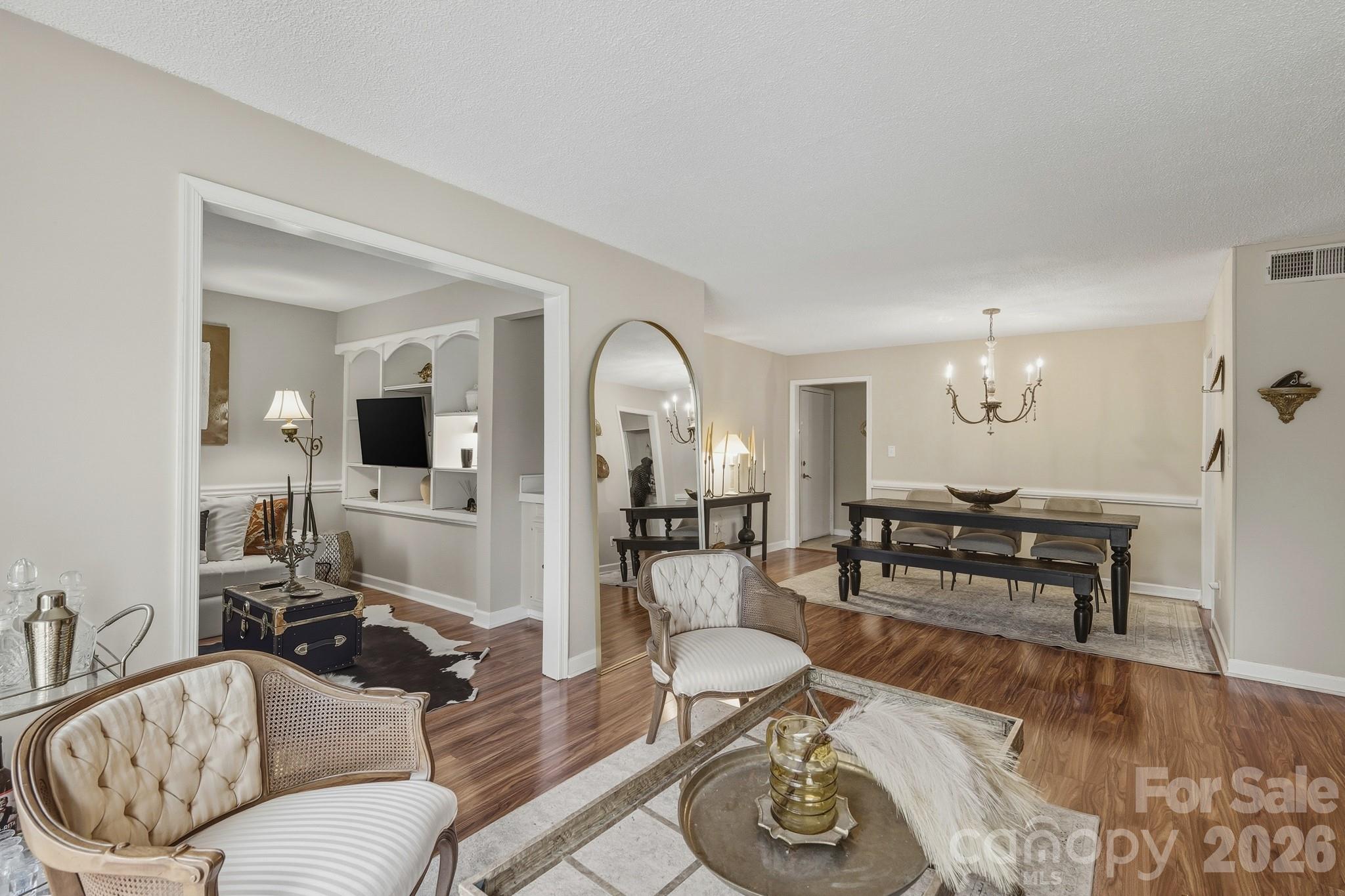 7034 Quail Hill Road — Charlotte
