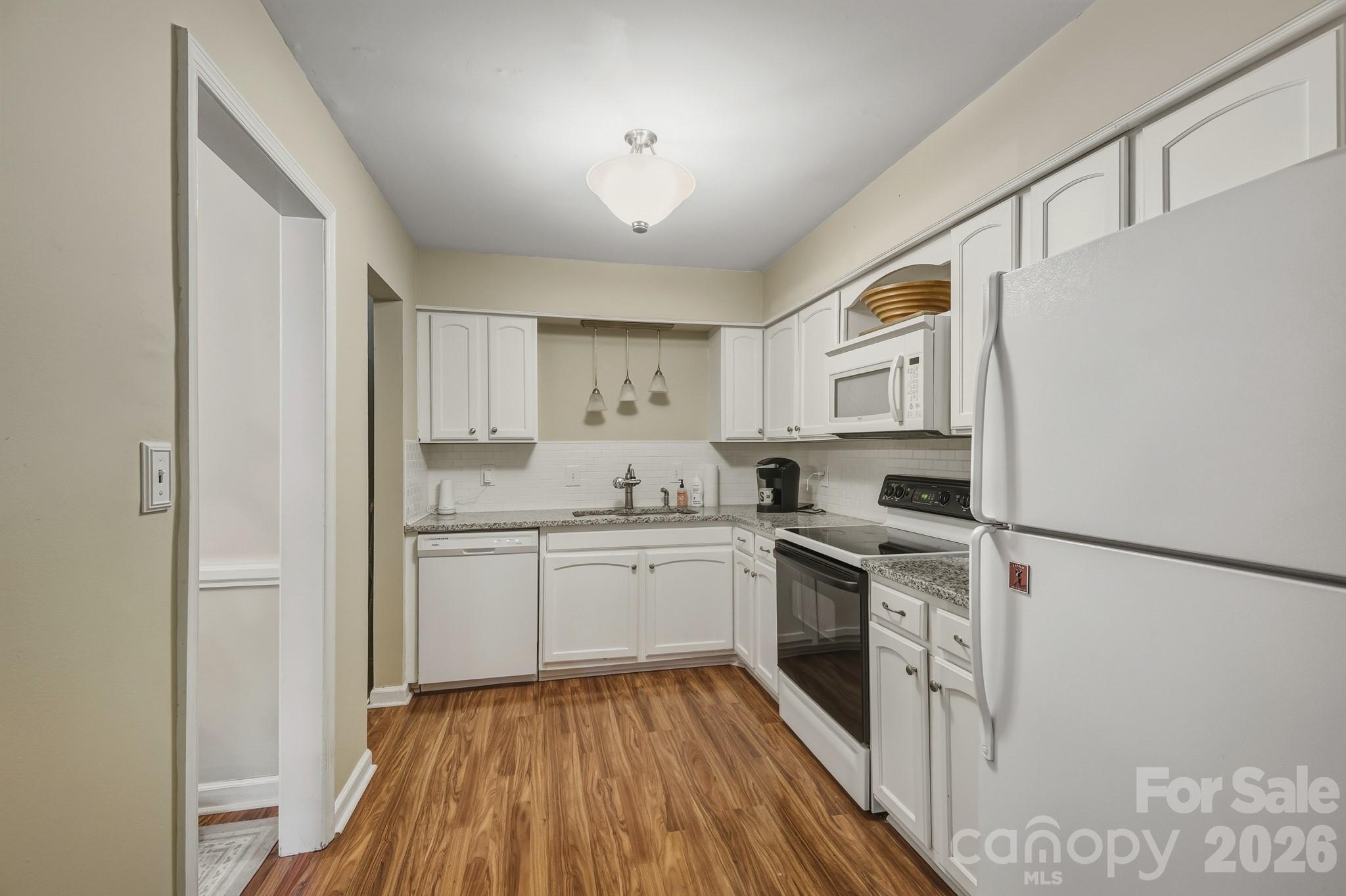 7034 Quail Hill Road — Charlotte