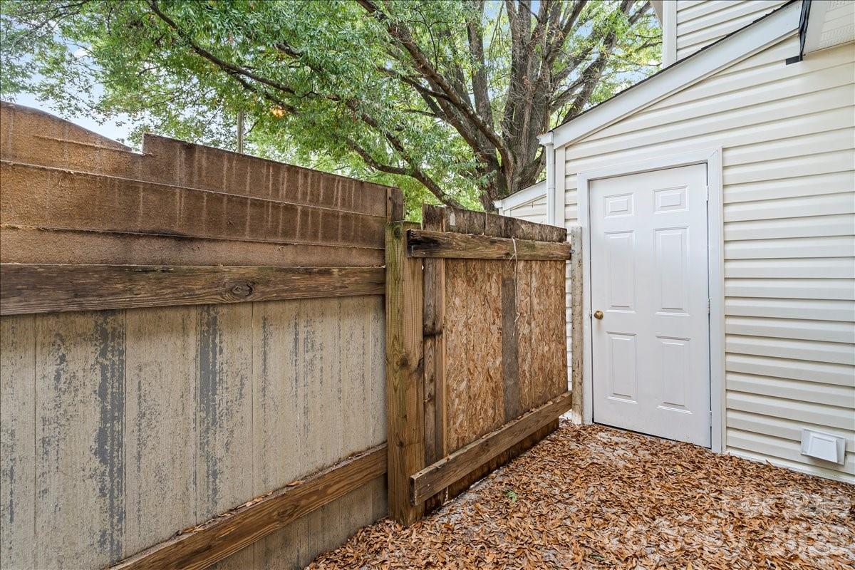 2220 Yorkhills Drive #2 — Charlotte