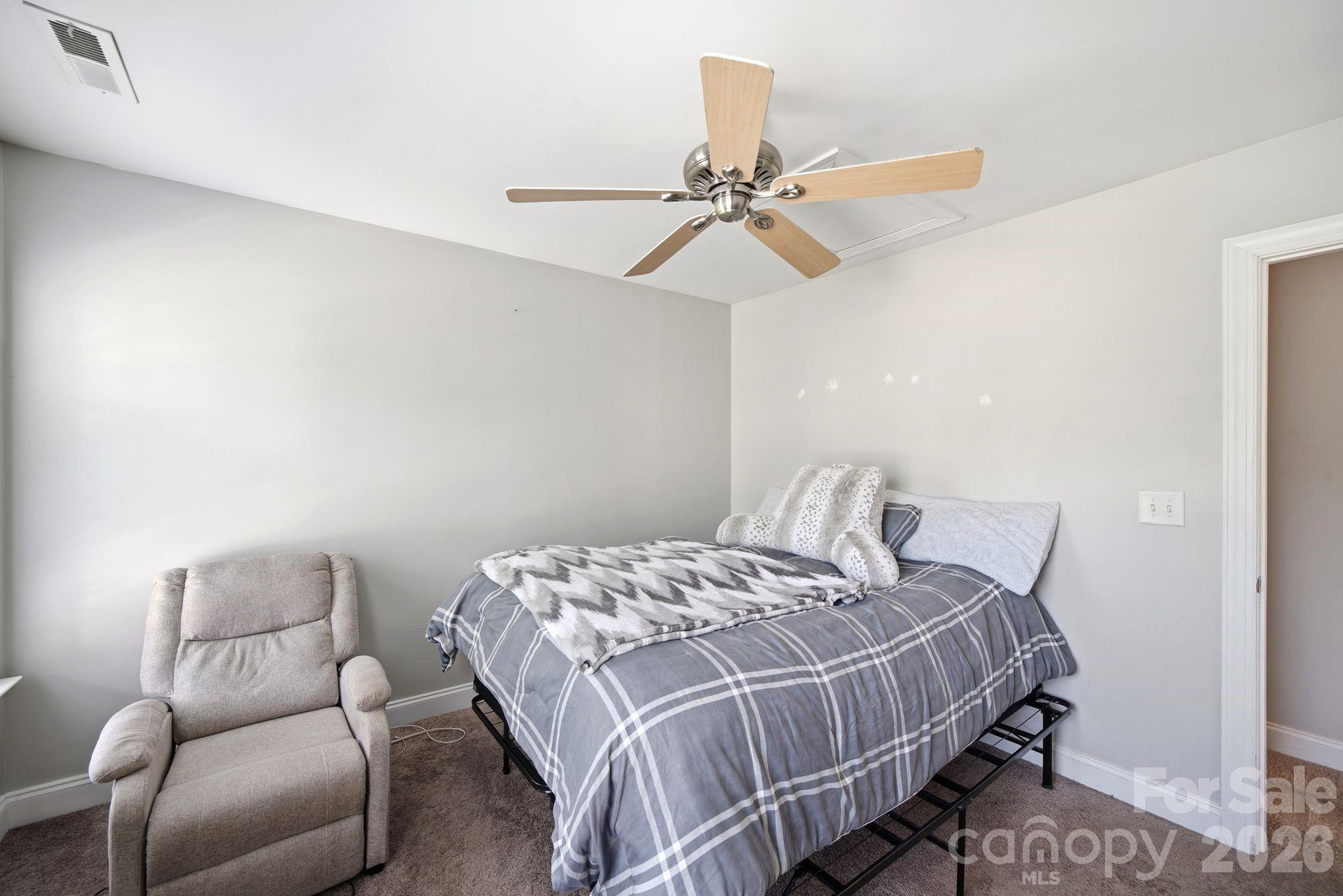 8505 Delamere Lane — Charlotte