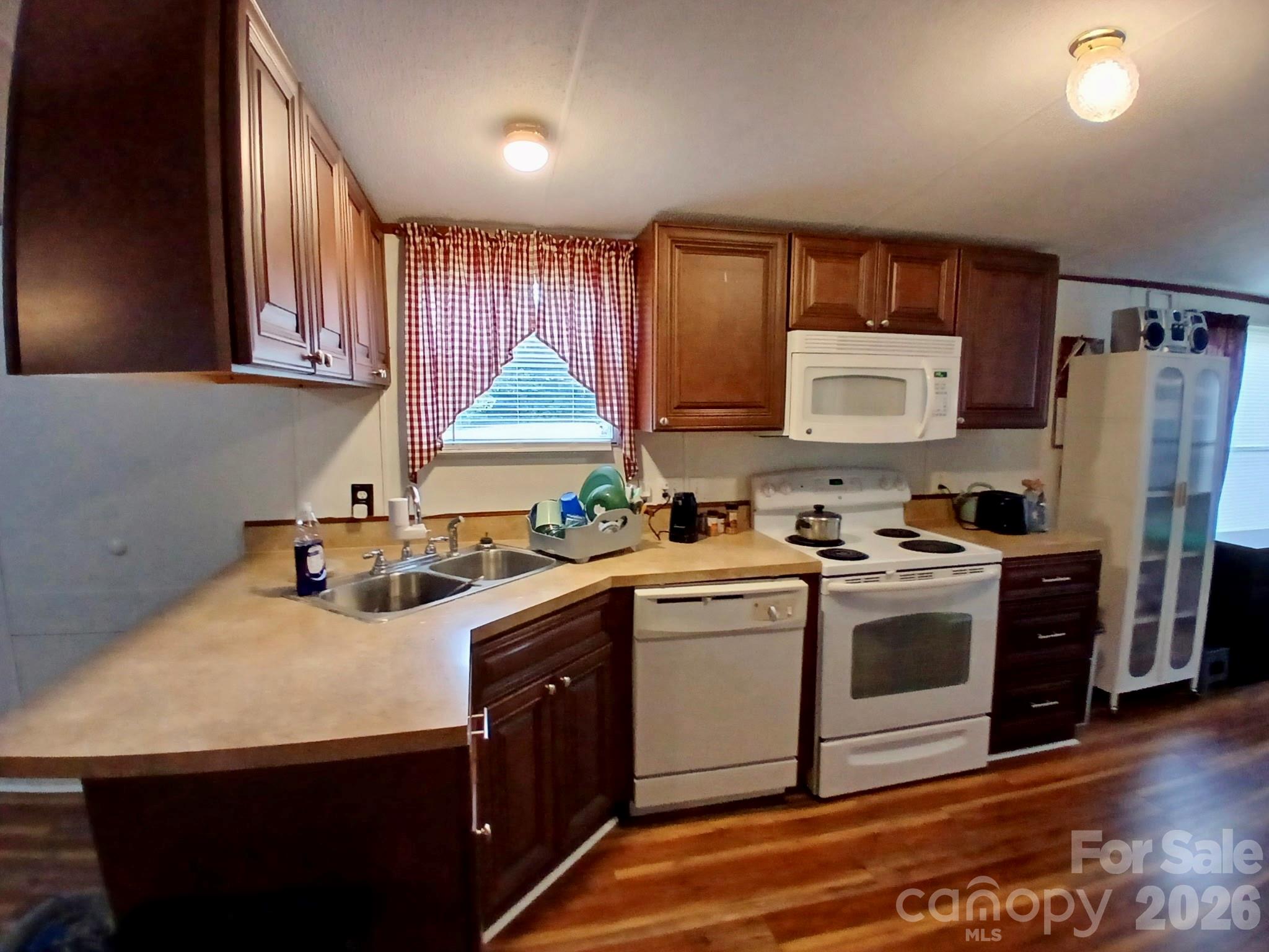 5928 Lewis Road — Gastonia