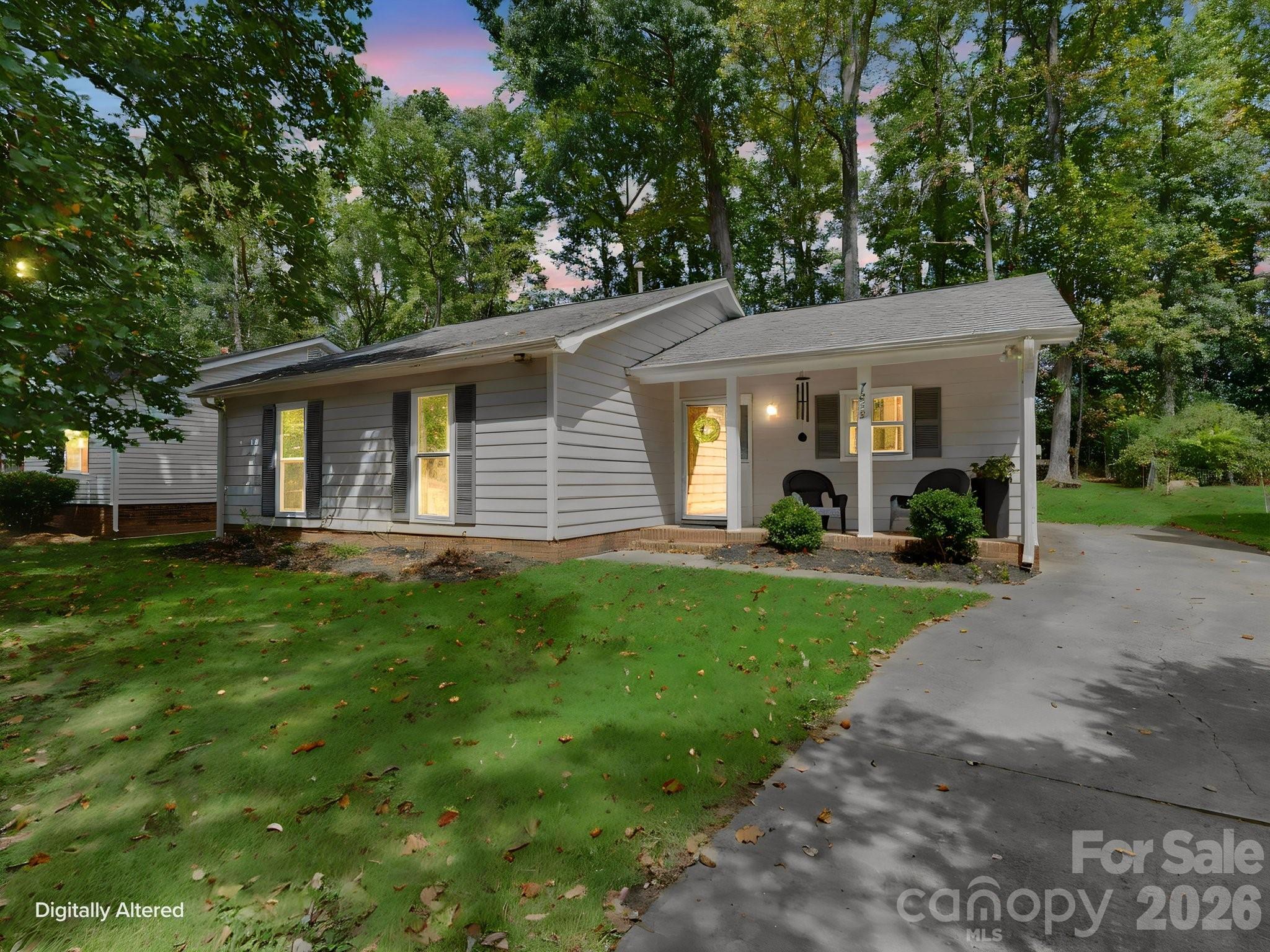 7239 Lockmont Drive — Charlotte