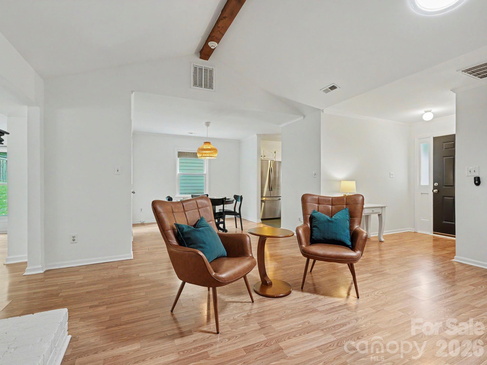 7239 Lockmont Drive — Charlotte