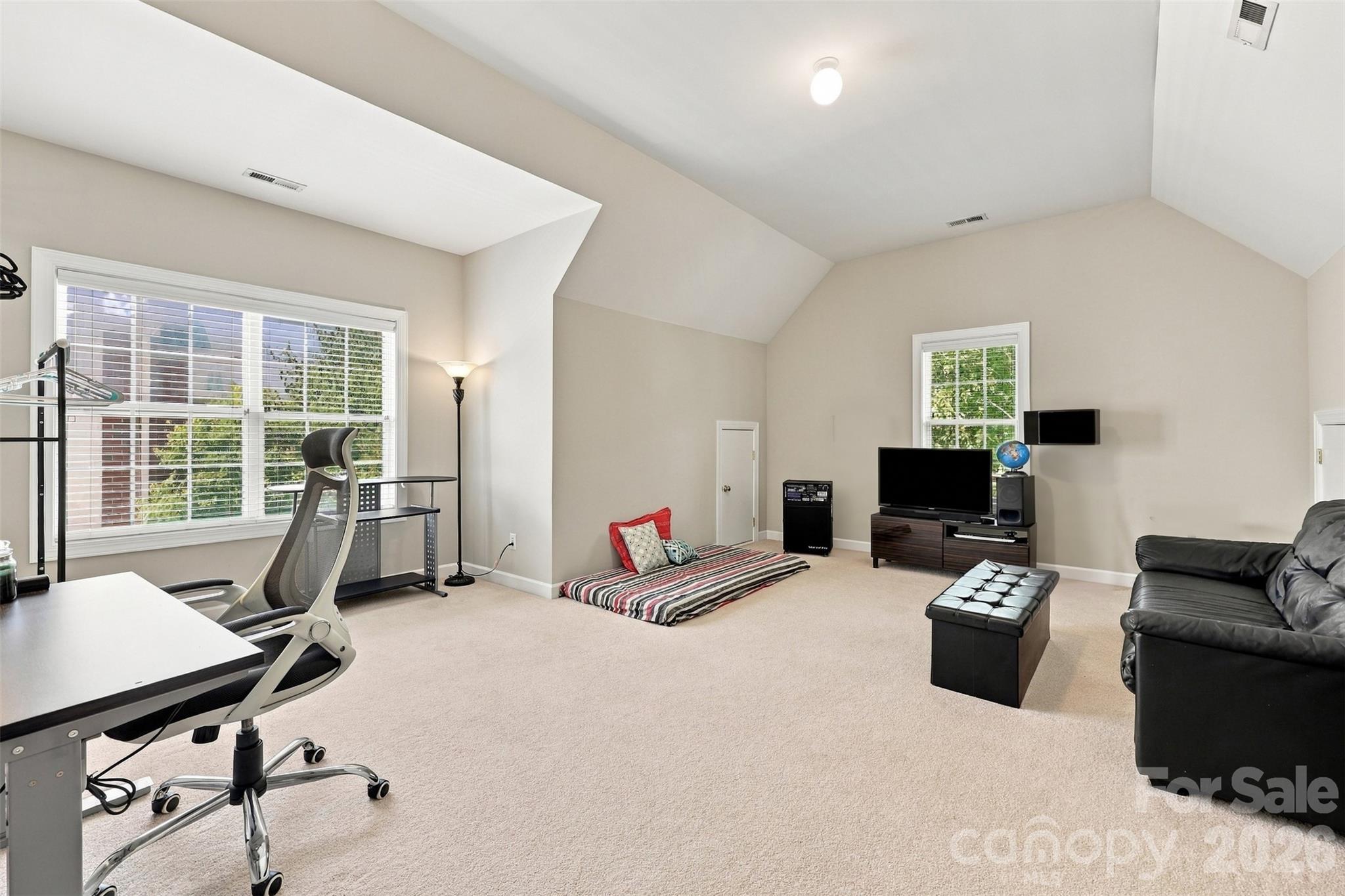 15110 Redwood Valley Lane — Charlotte