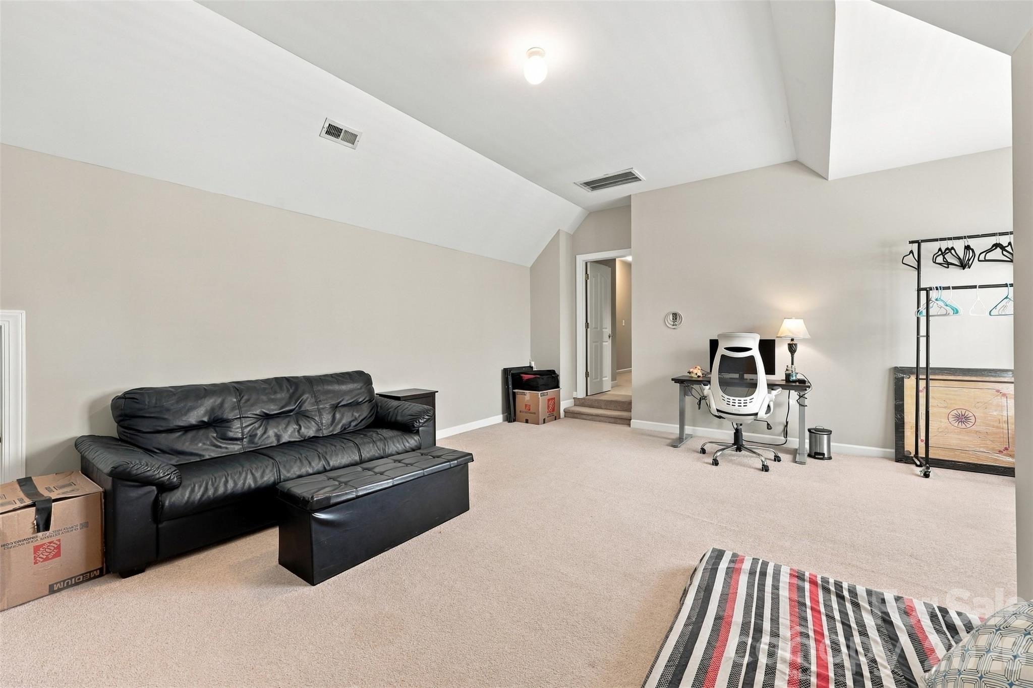 15110 Redwood Valley Lane — Charlotte