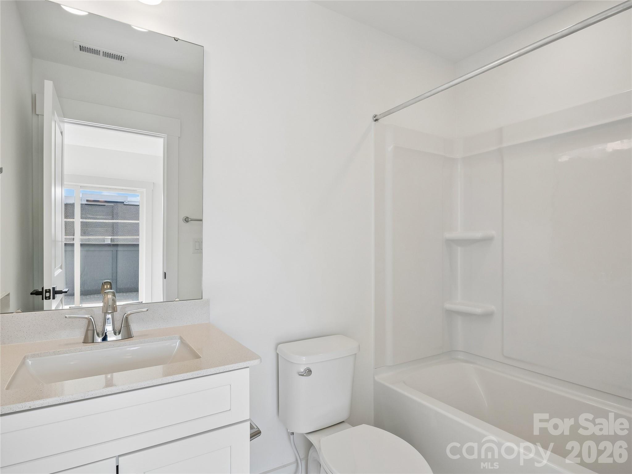 3708 S Tryon Street — Charlotte