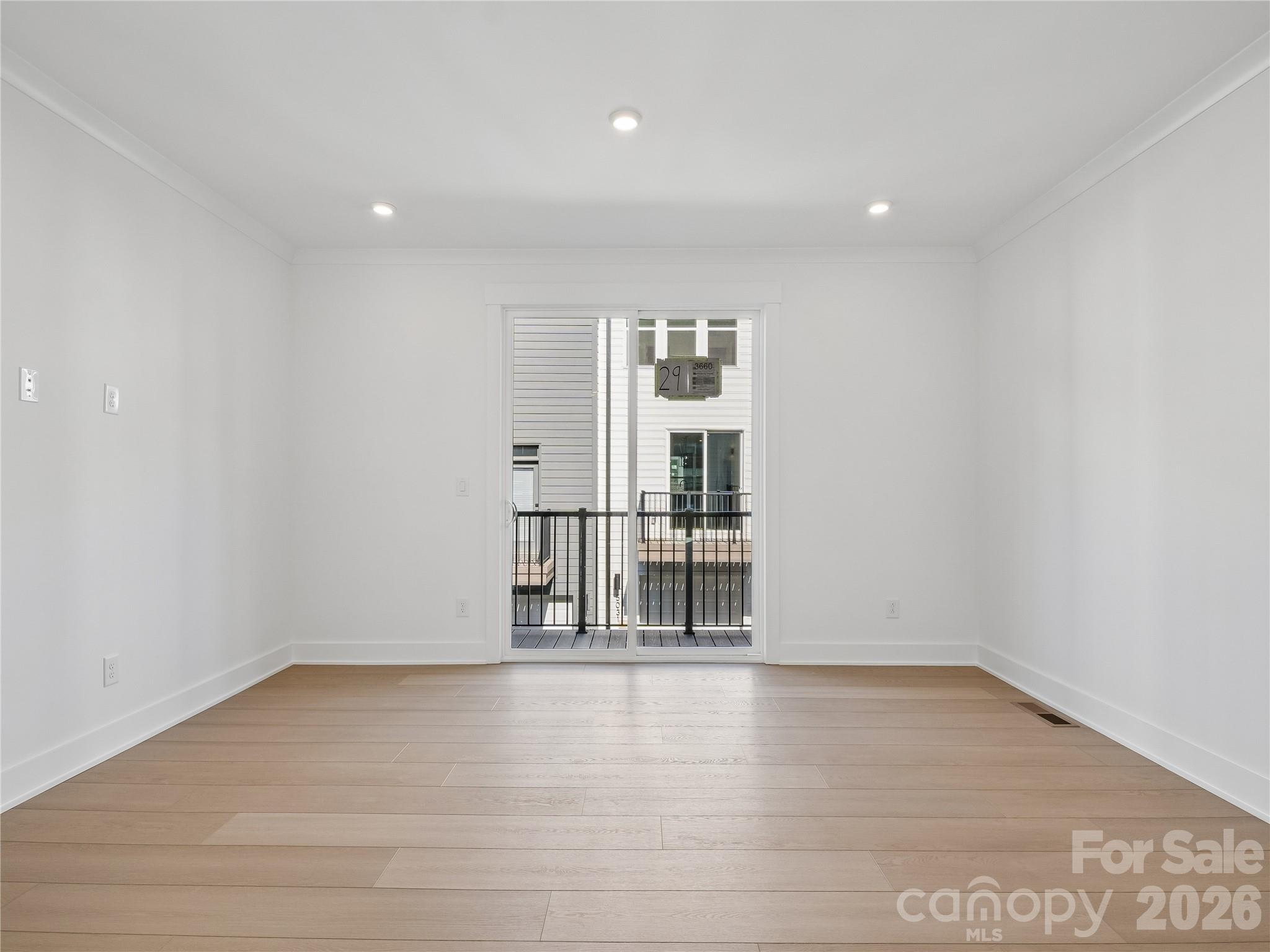 3708 S Tryon Street — Charlotte