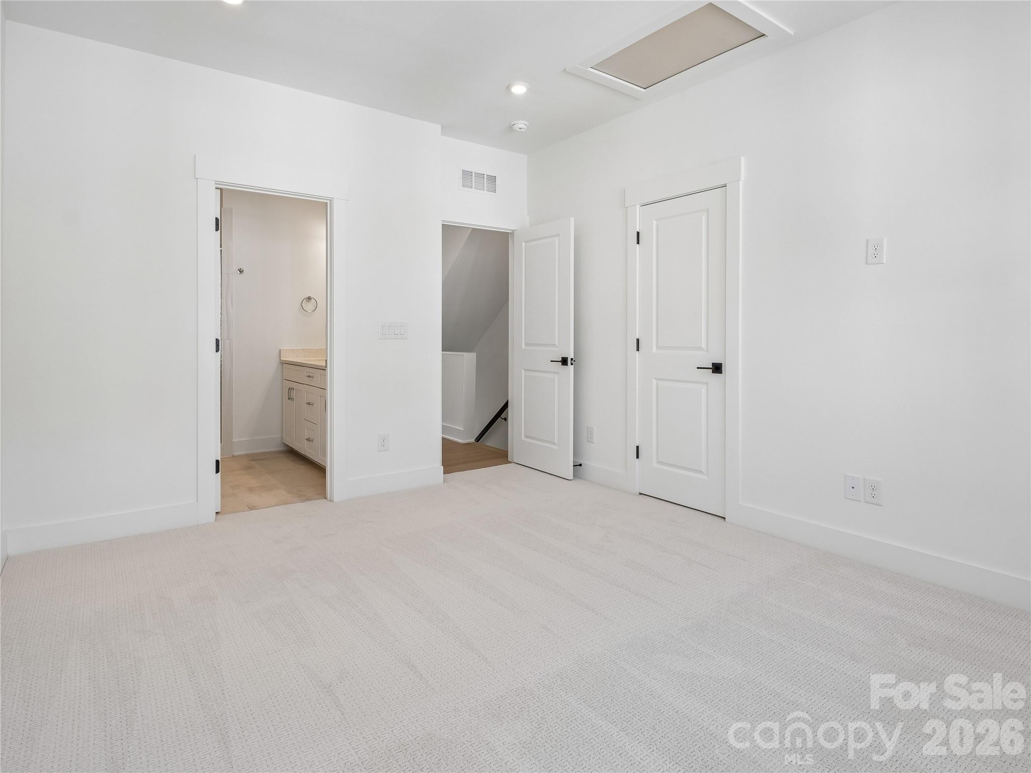 3708 S Tryon Street — Charlotte
