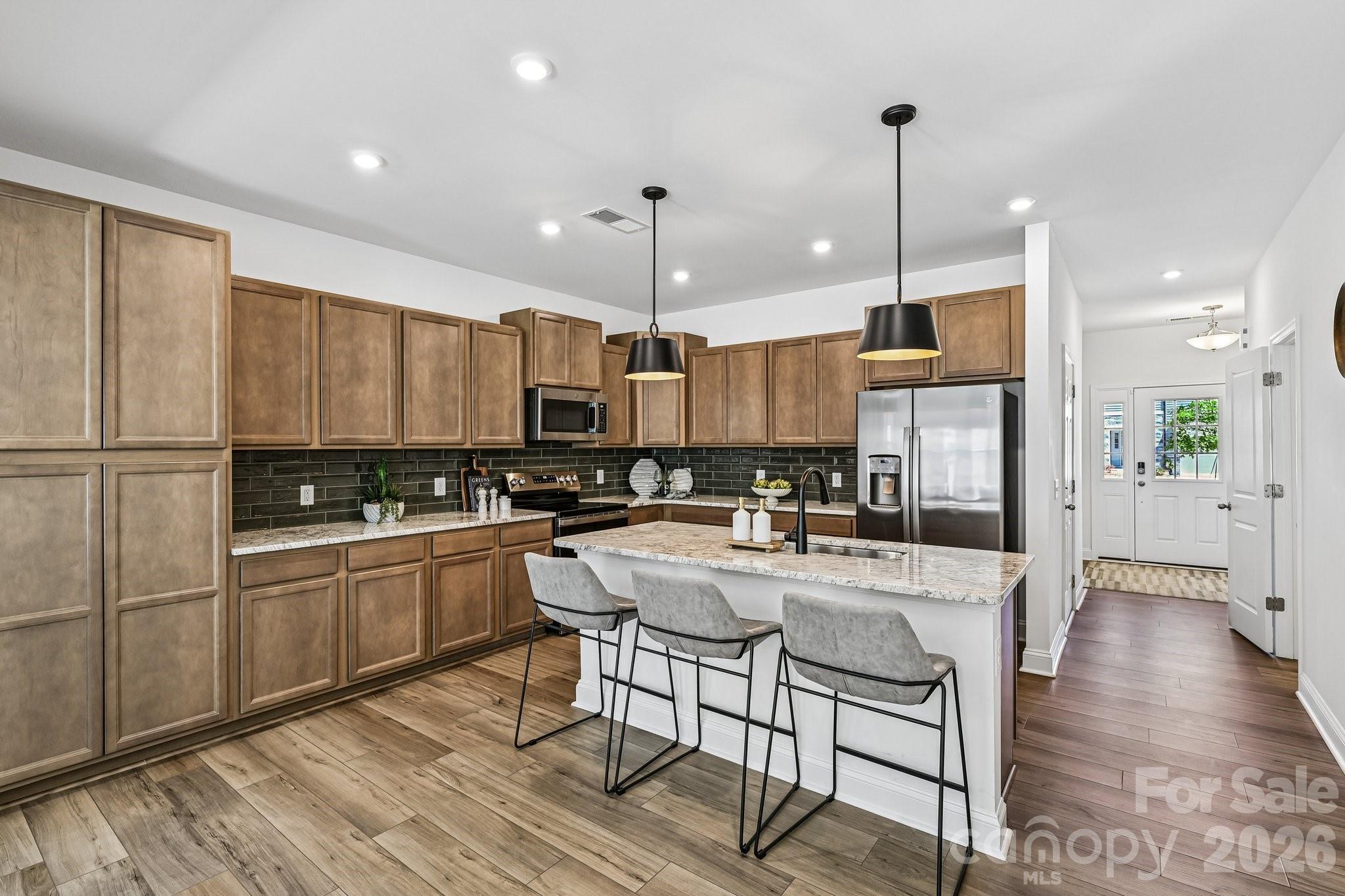 7551 Ethora Way — Charlotte