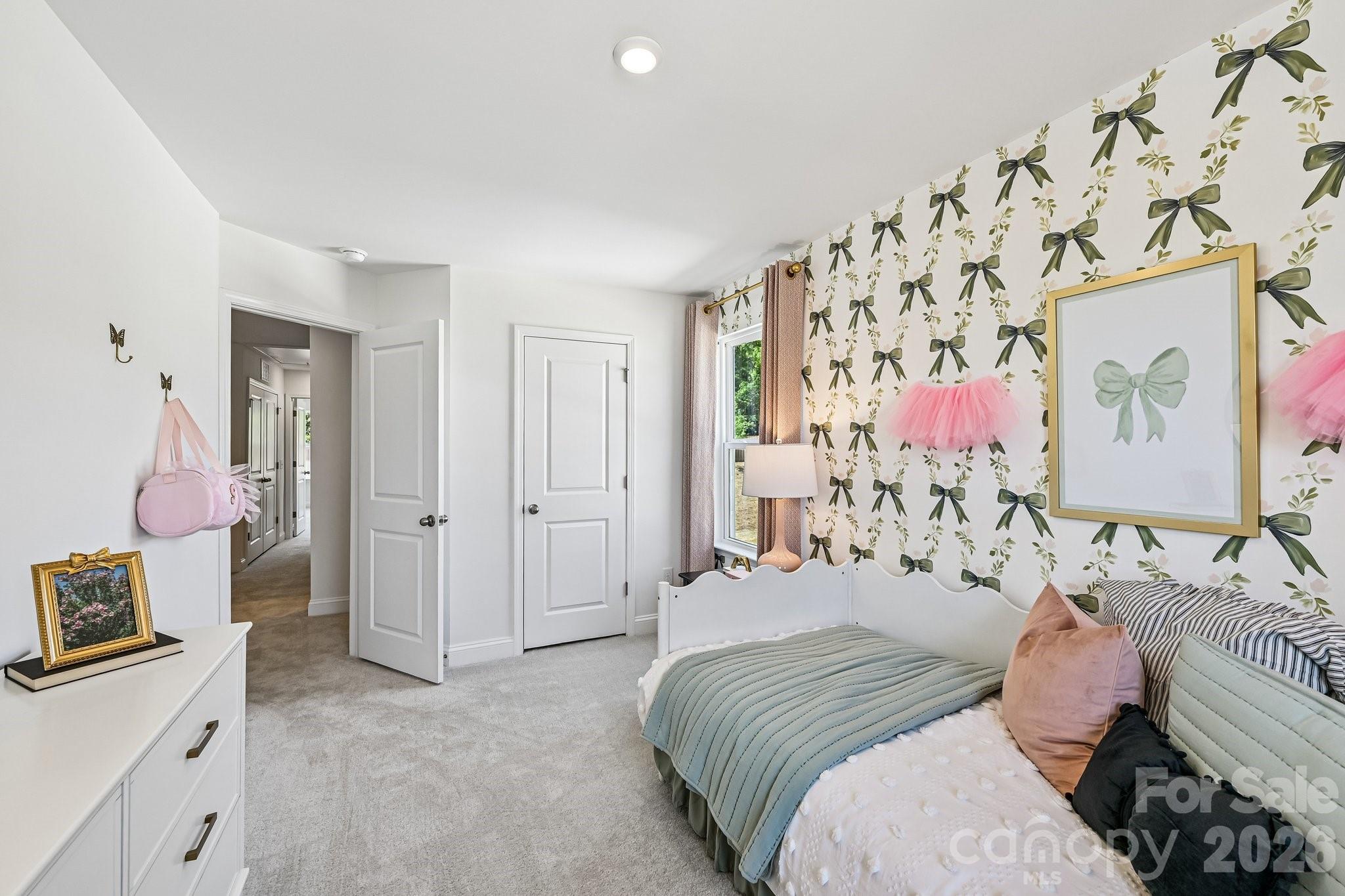 7551 Ethora Way — Charlotte