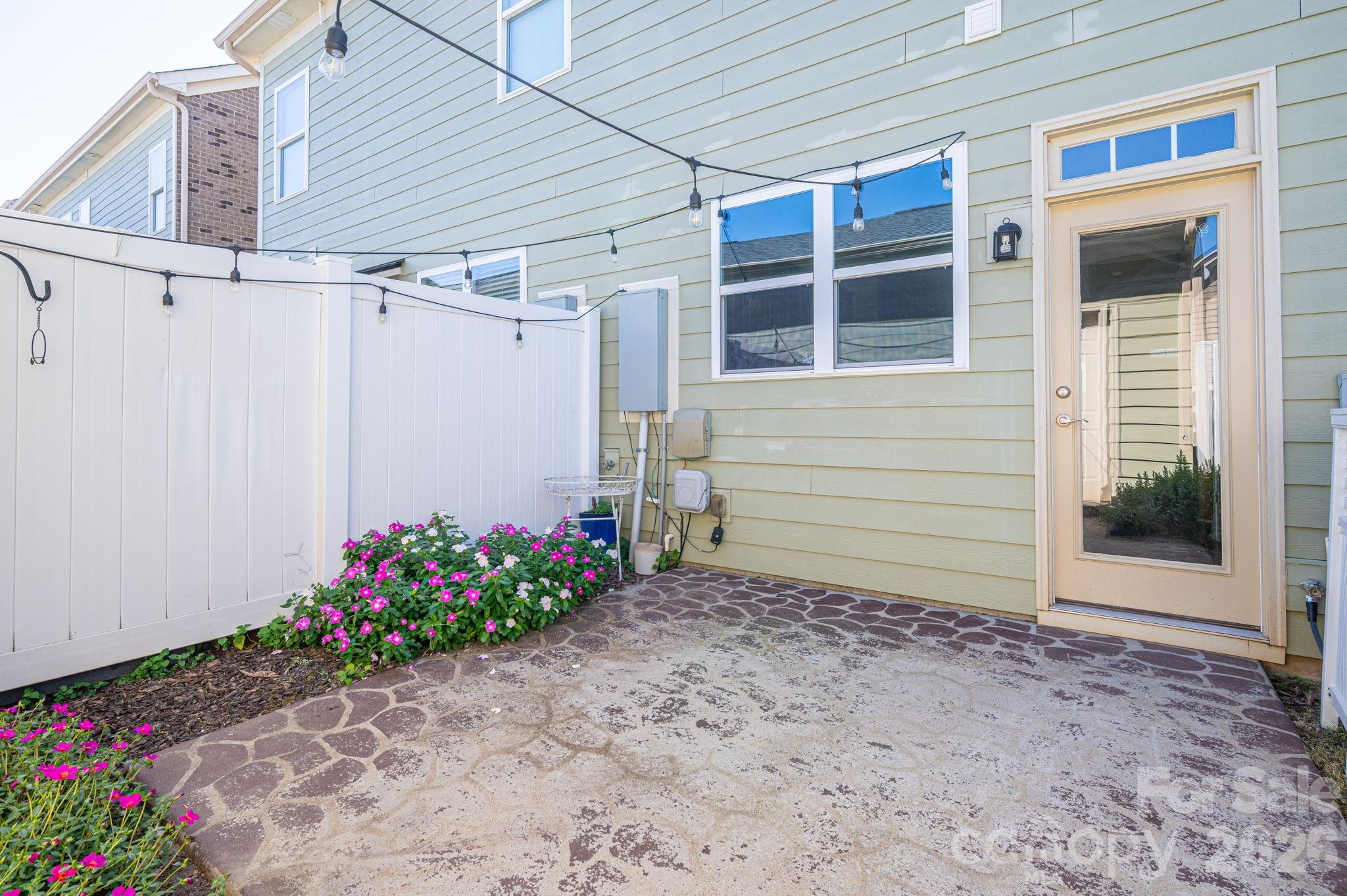 1231 Assembly Street — Belmont