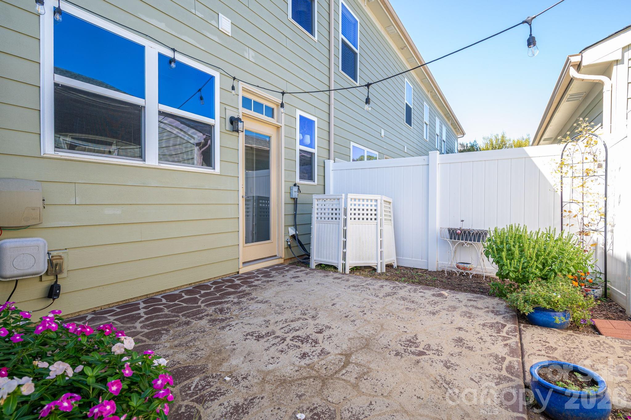 1231 Assembly Street — Belmont