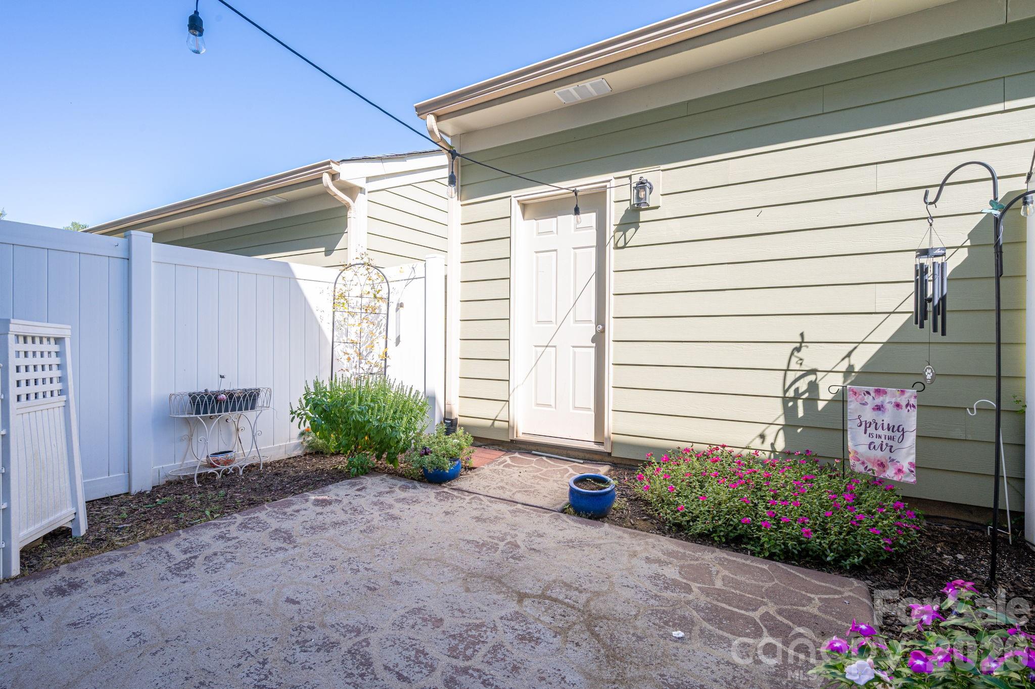 1231 Assembly Street — Belmont
