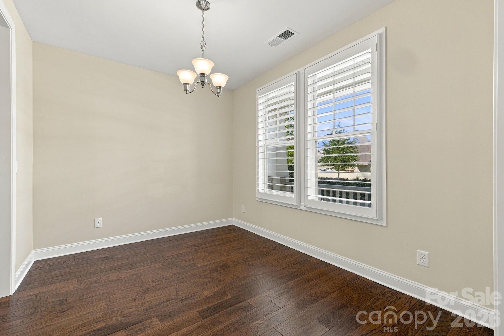 8407 Festival Way — Charlotte