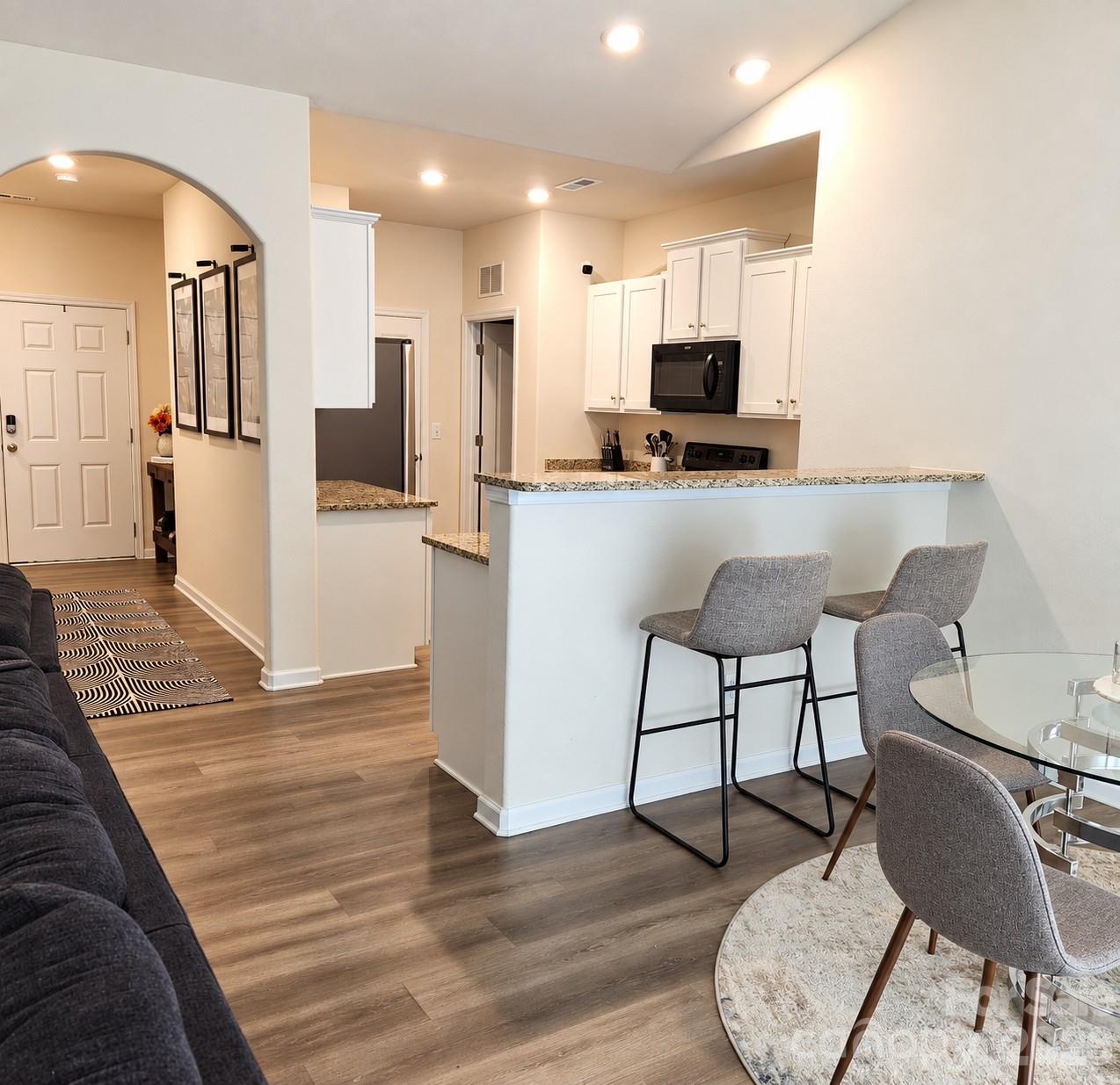 8623 Ballard Hills Court — Charlotte
