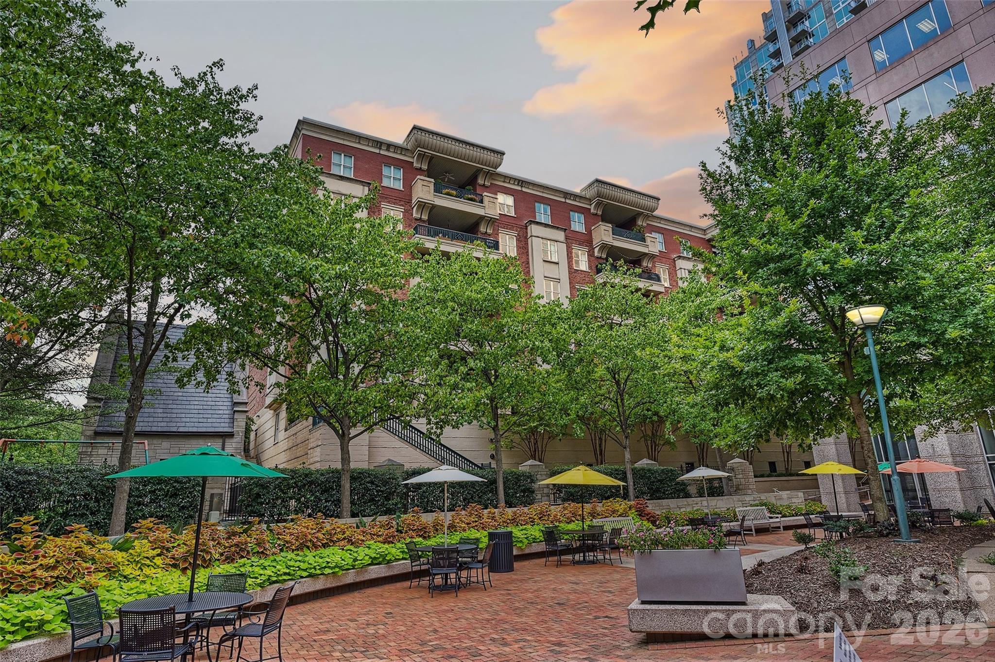 574 N Church Street — Charlotte