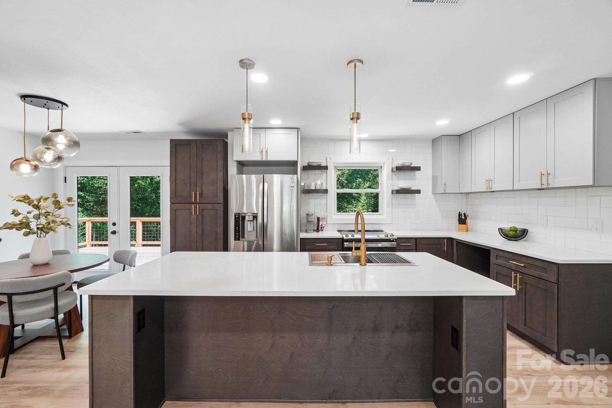 539 Frank Drive — Charlotte