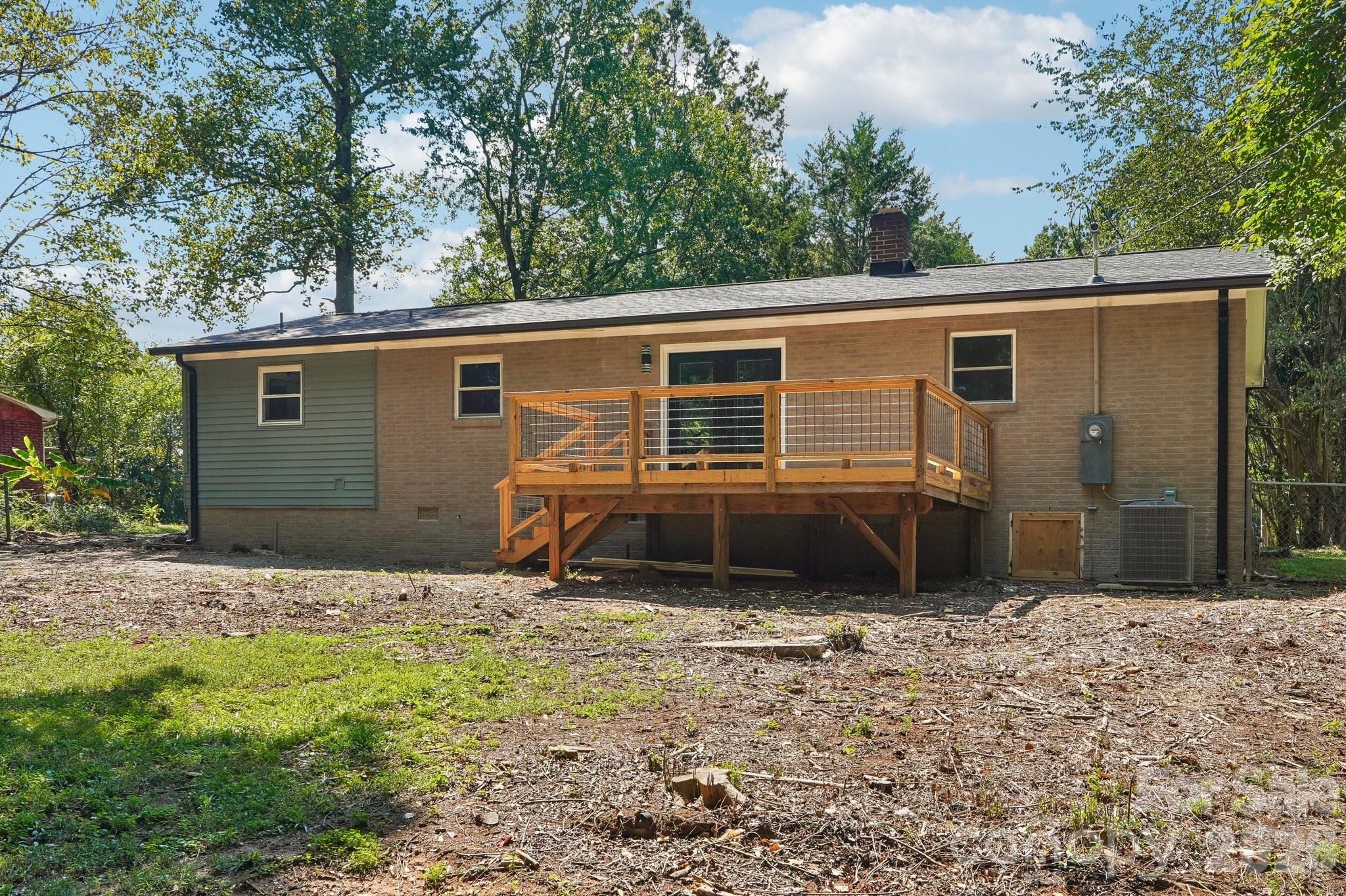 539 Frank Drive — Charlotte