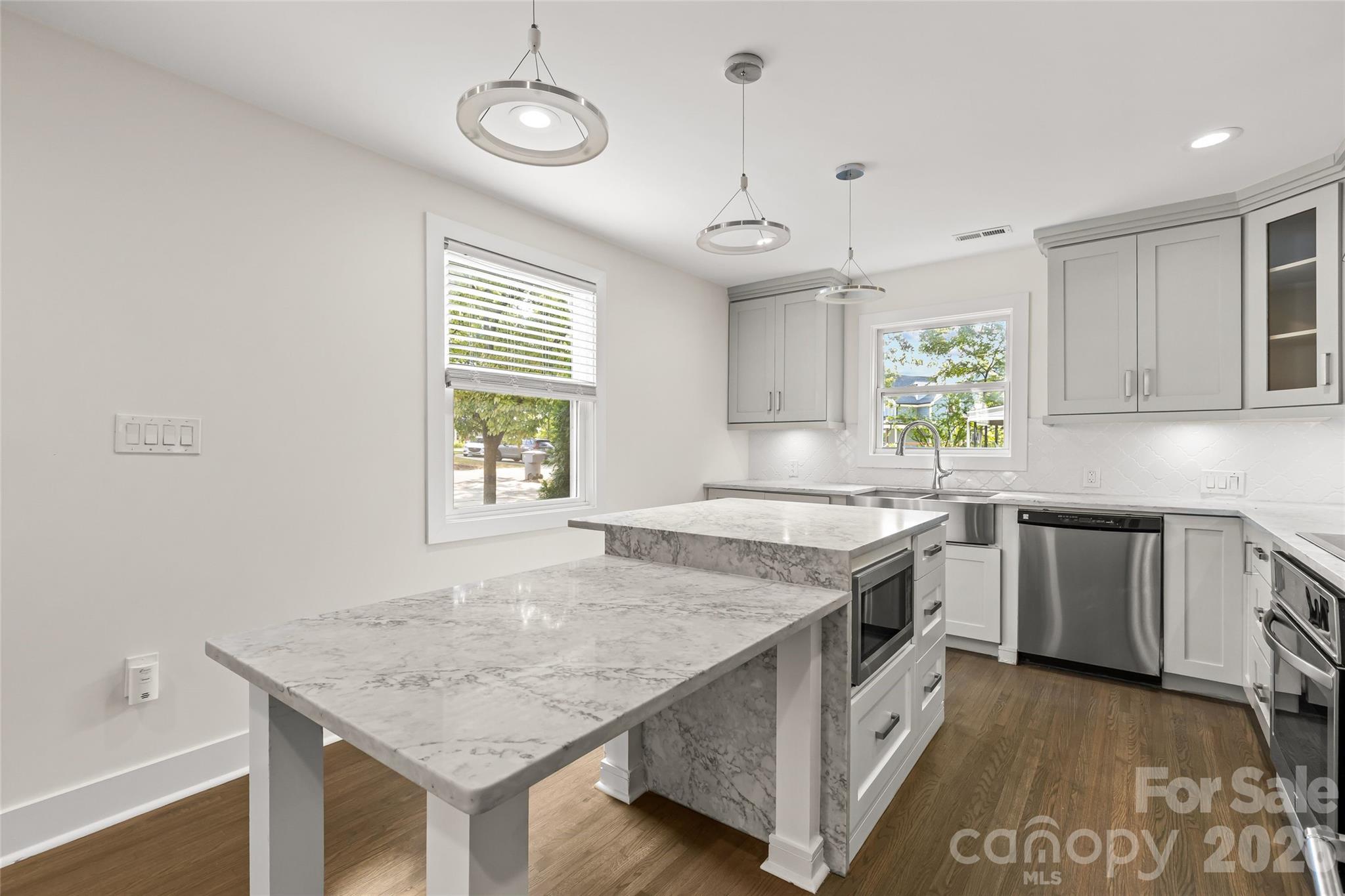 442 Lorna Street — Charlotte