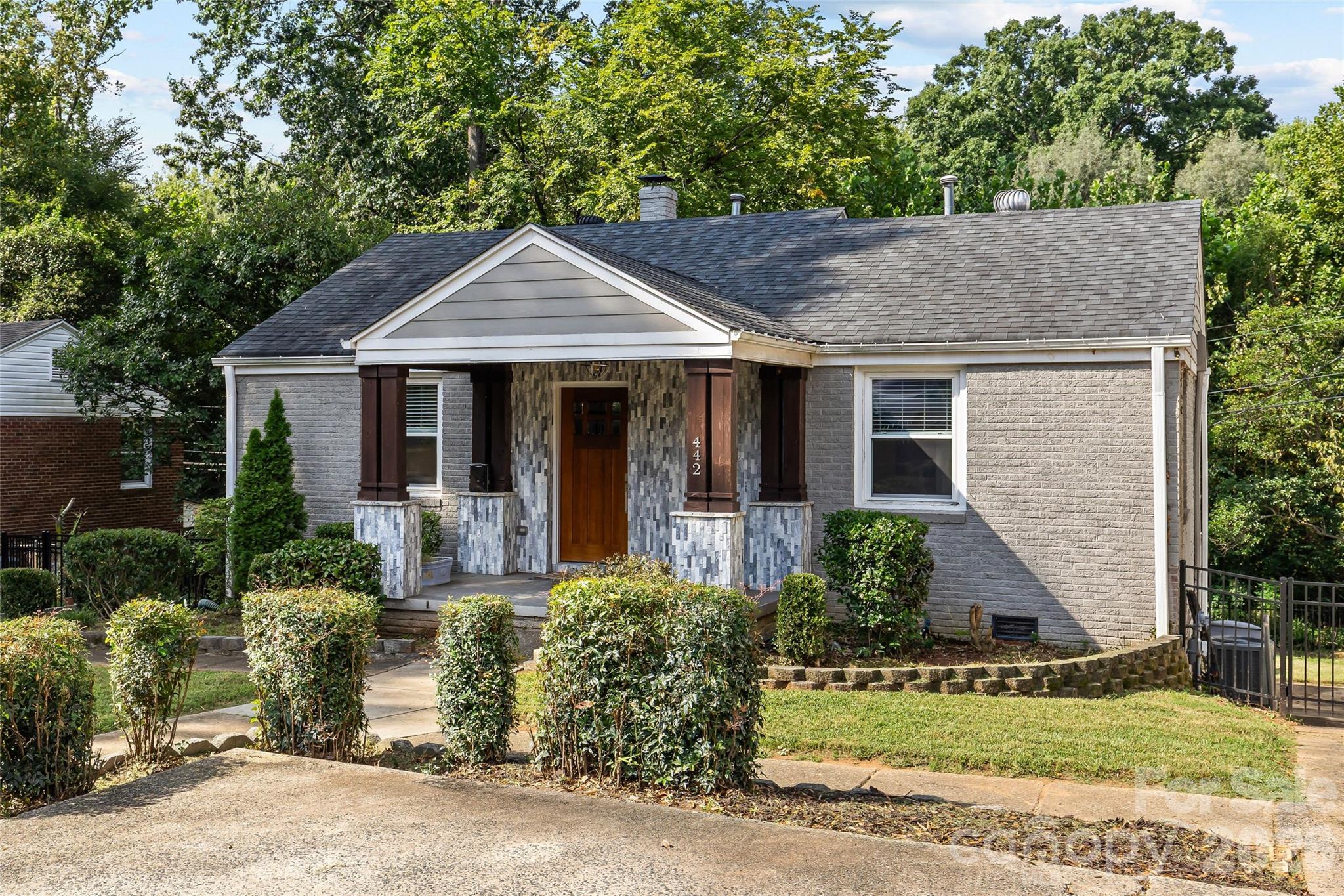 442 Lorna Street — Charlotte