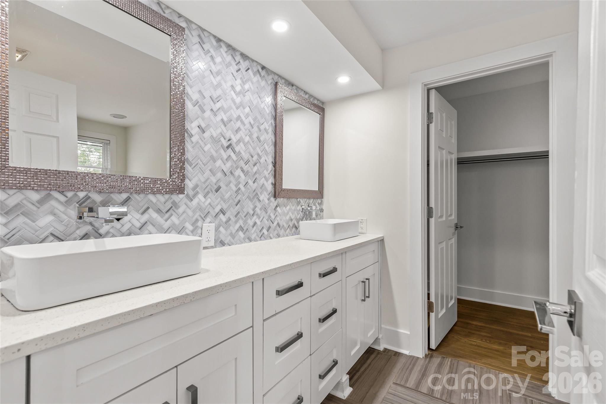 442 Lorna Street — Charlotte
