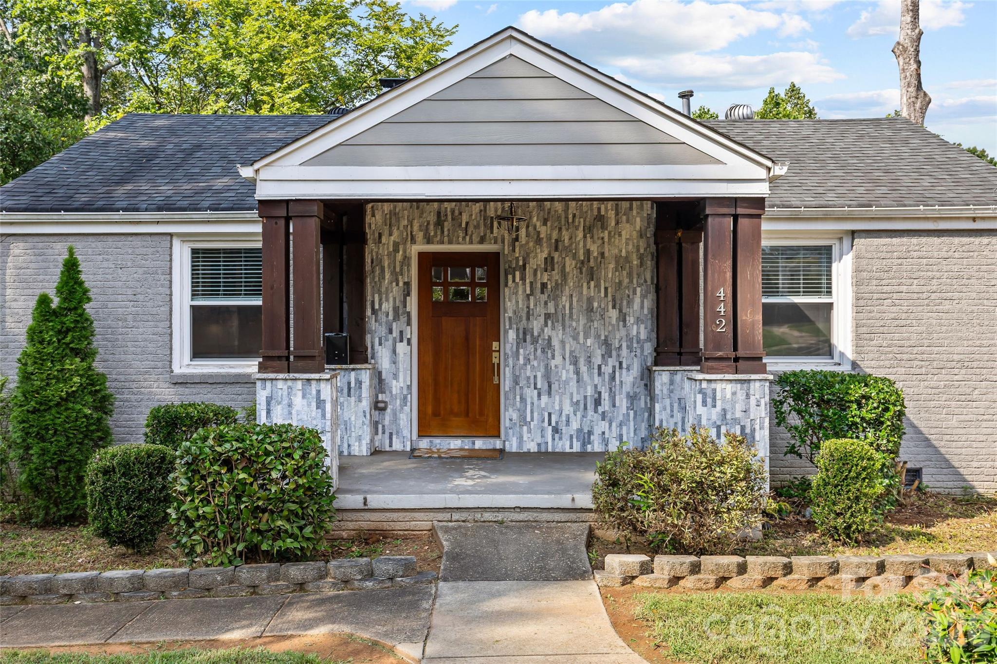 442 Lorna Street — Charlotte