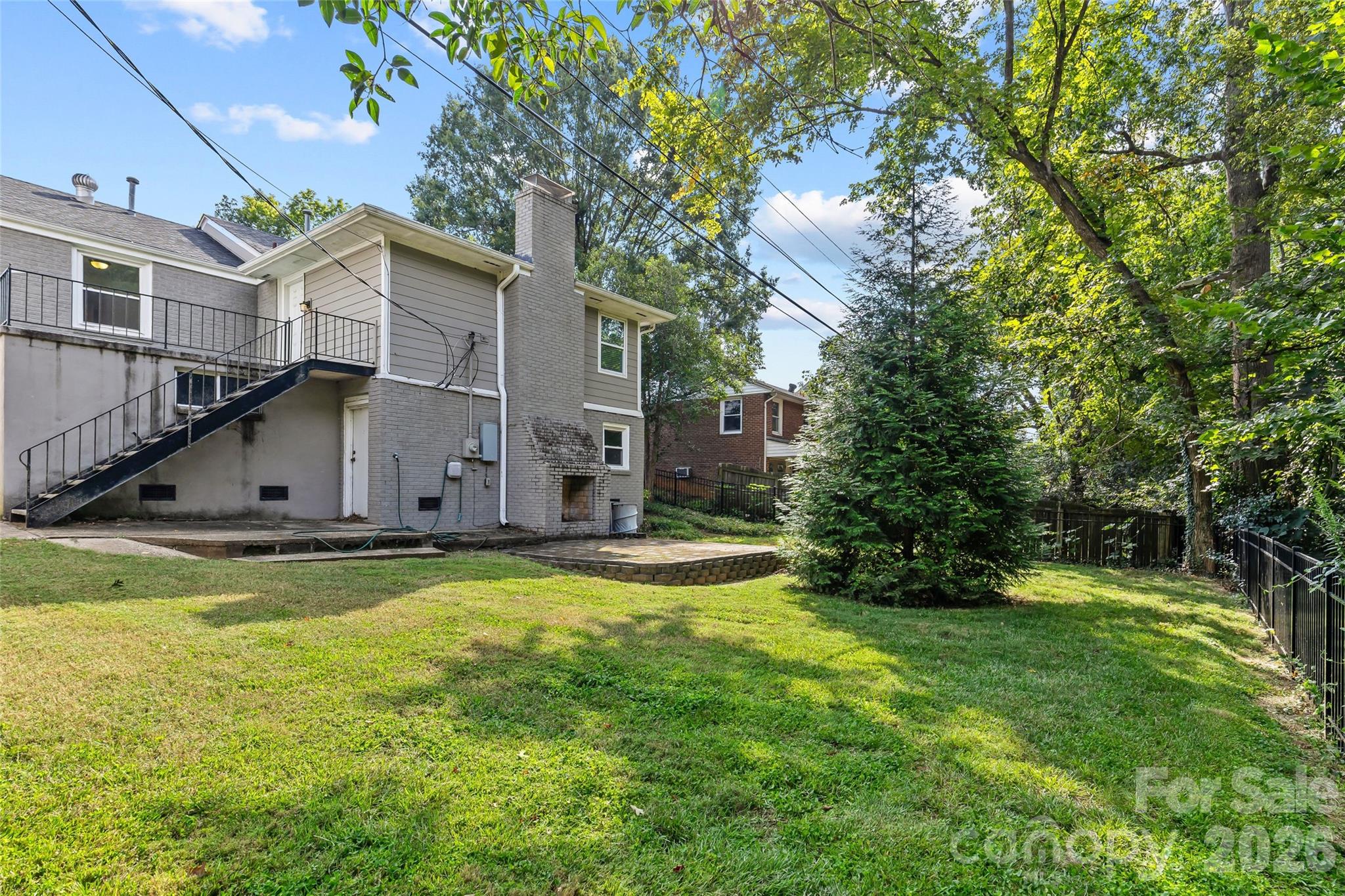 442 Lorna Street — Charlotte