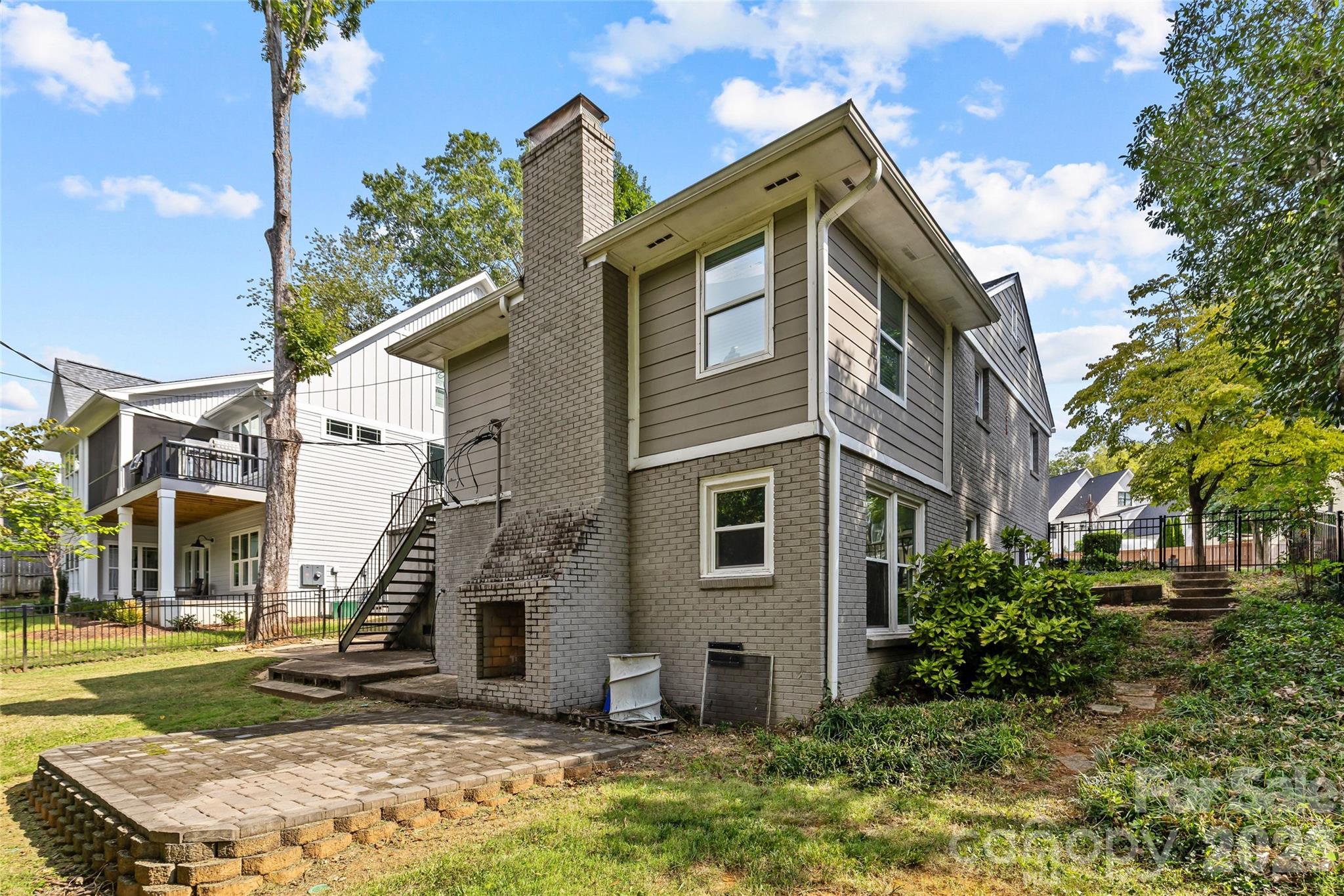 442 Lorna Street — Charlotte