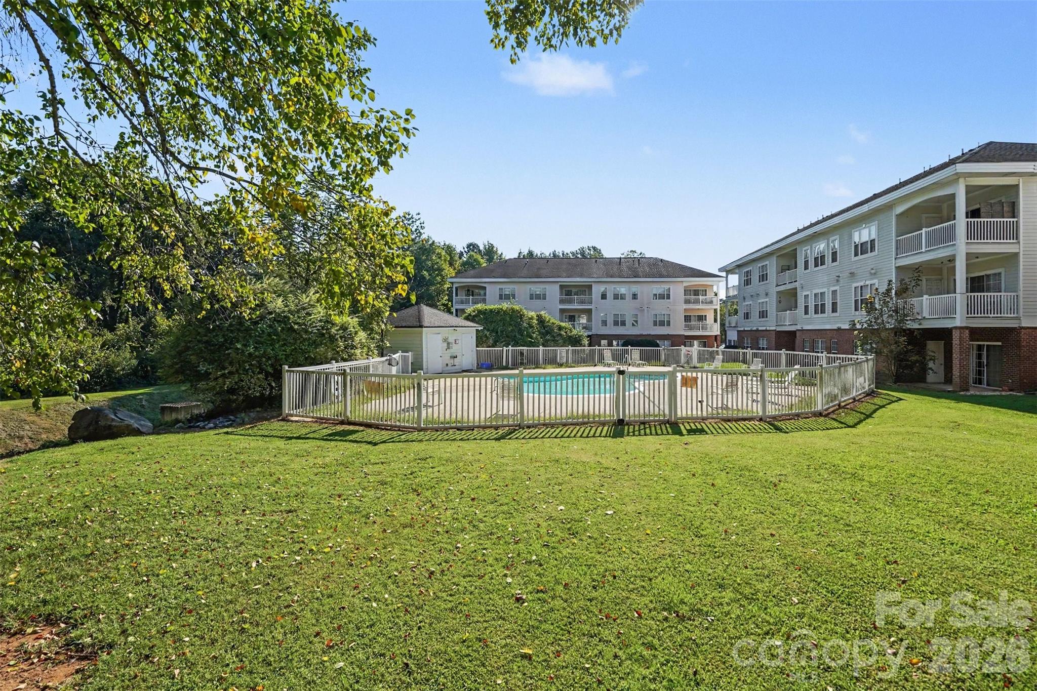 9243 Meadow Vista Road #302 — Charlotte