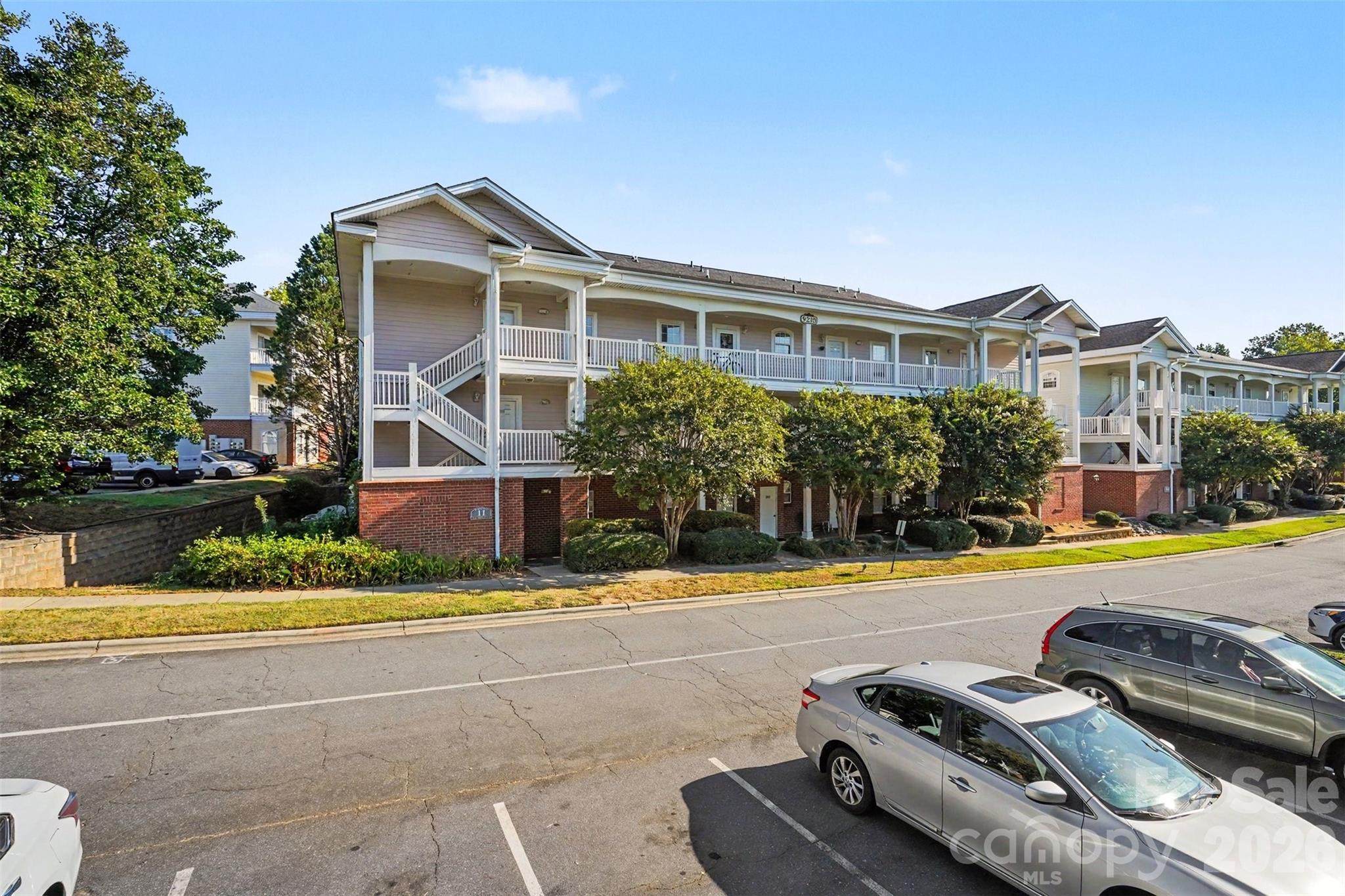 9243 Meadow Vista Road #302 — Charlotte