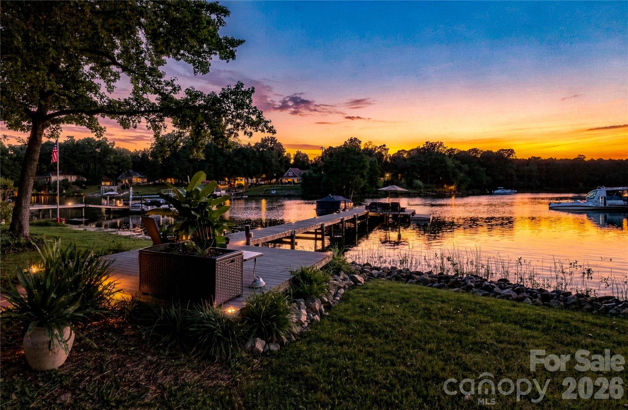 8172 Malibu Pointe Lane — Denver