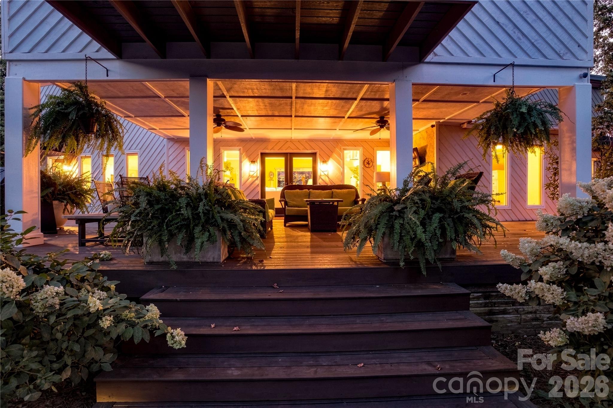 8172 Malibu Pointe Lane — Denver