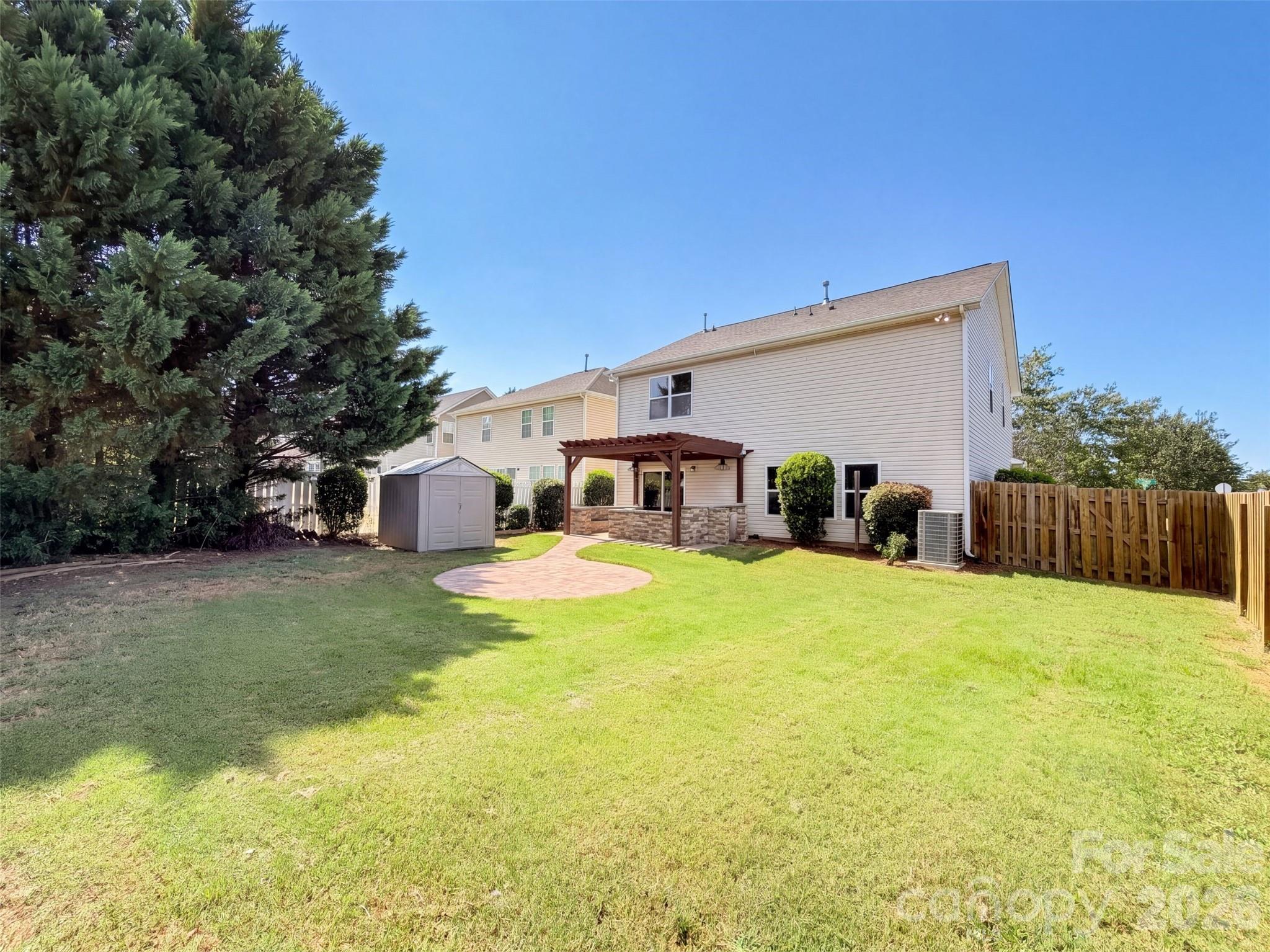 14903 Superior Street — Charlotte