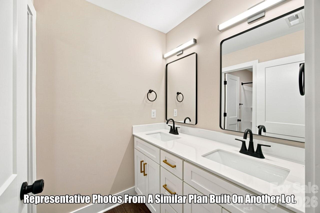 2213 W Seventh Avenue — Gastonia