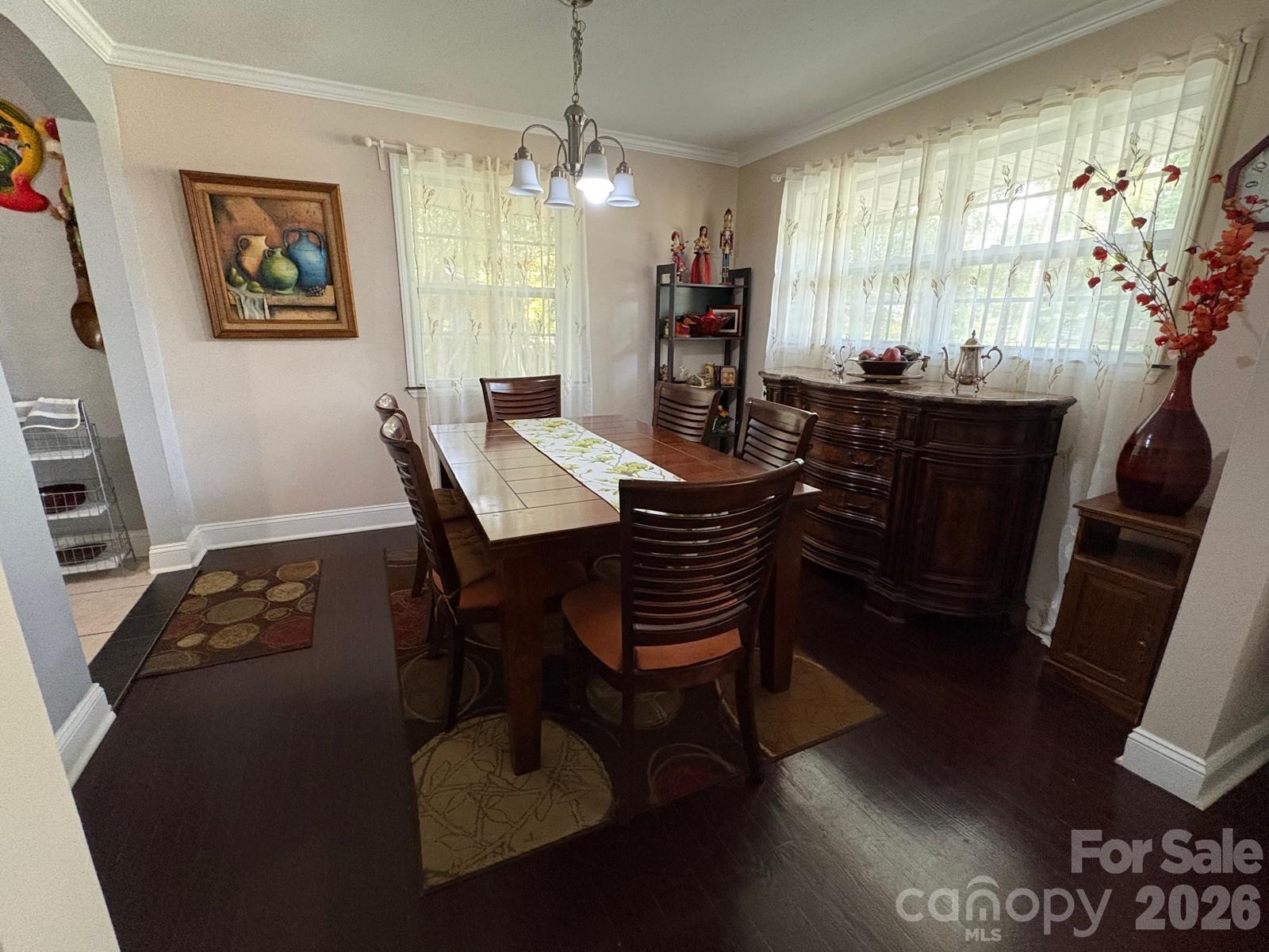 818 Hillcrest Avenue — Gastonia