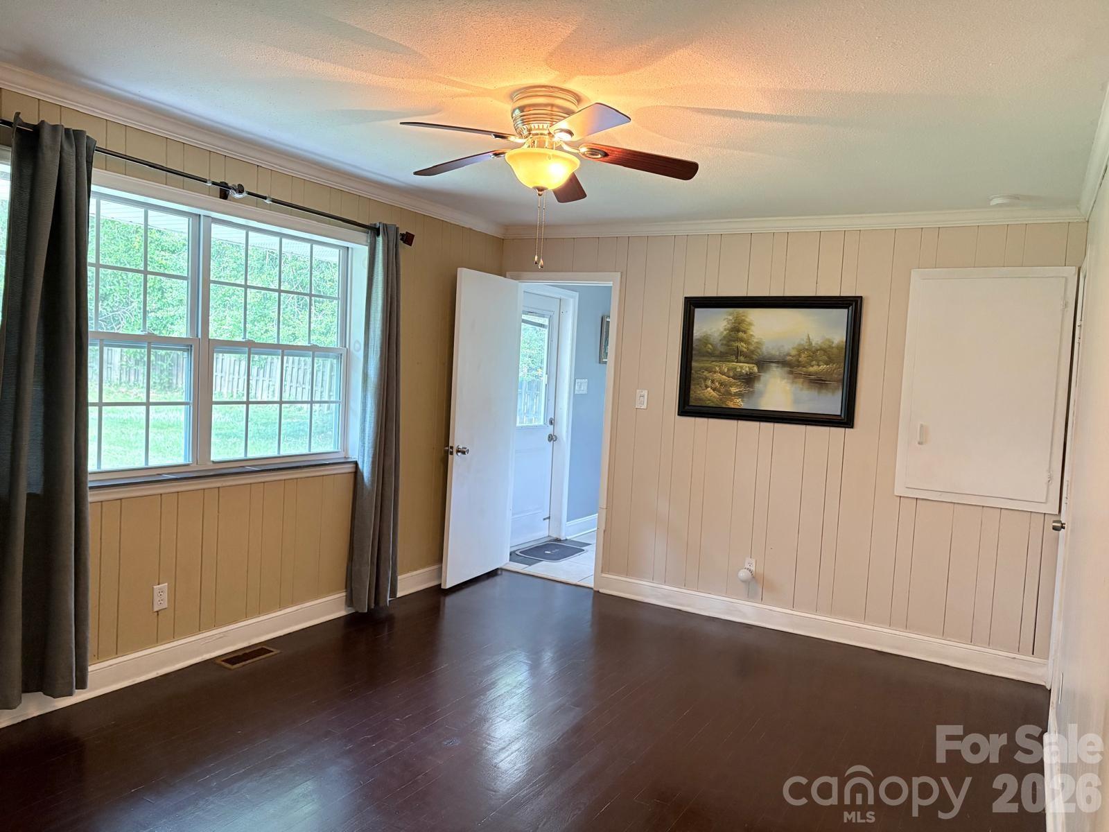 818 Hillcrest Avenue — Gastonia